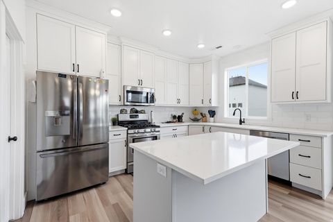 Tiny photo for 347 W ROPELATO DR, Nibley, UT 84321 (MLS # 2173727)