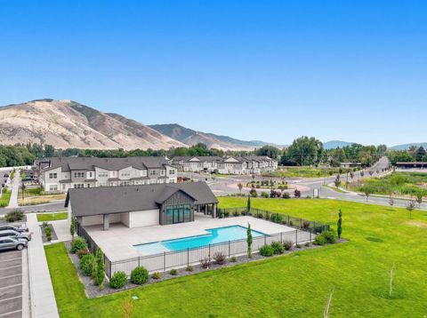 Tiny photo for 347 W ROPELATO DR, Nibley, UT 84321 (MLS # 2173727)