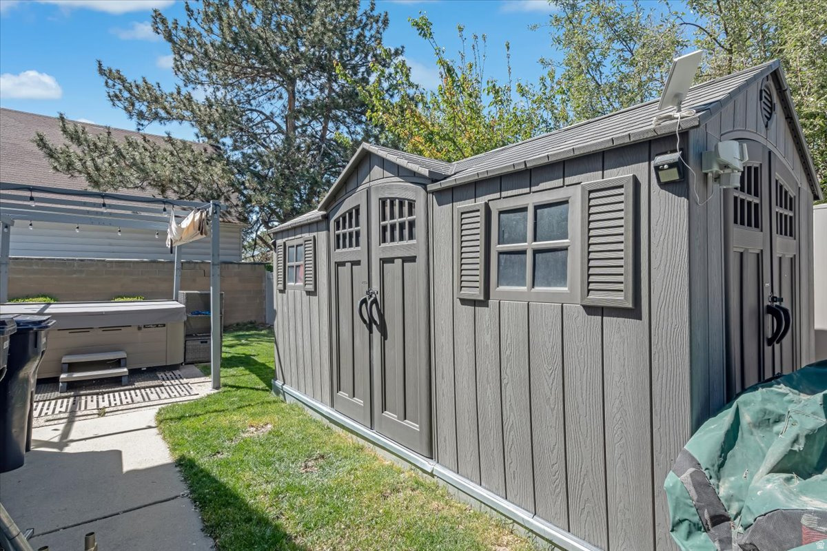 PRESCOTT ESTATES - Residential