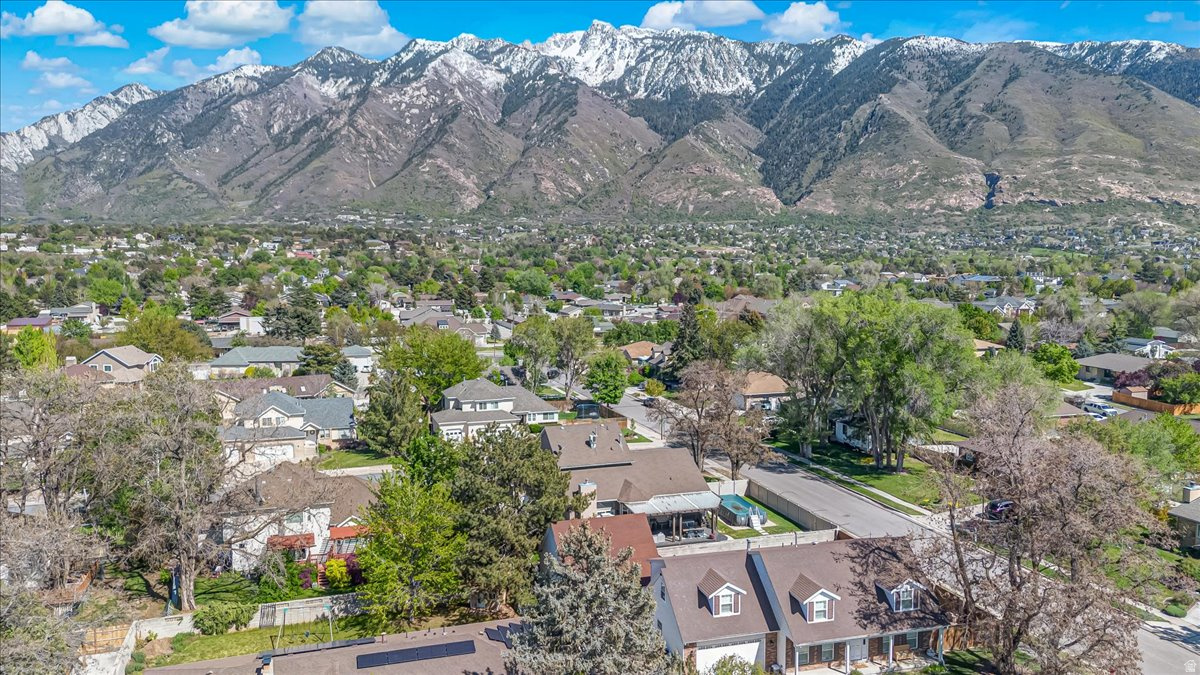 PRESCOTT ESTATES - Residential