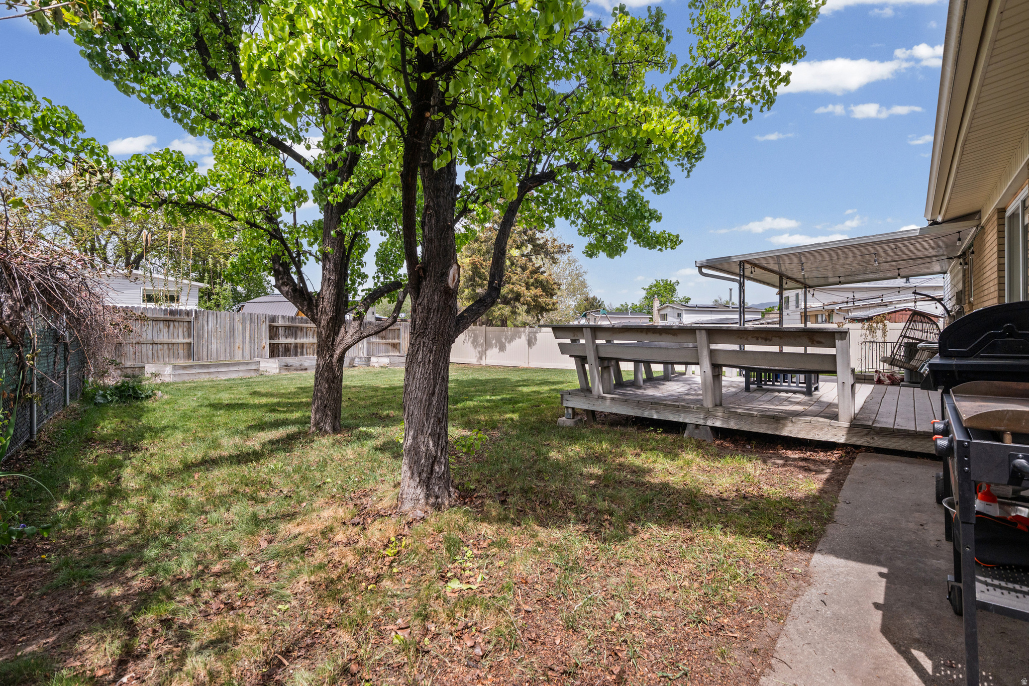 MEADOWGATE S - Residential