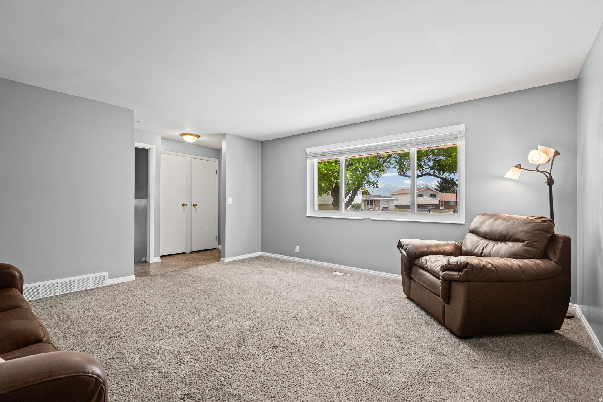 MEADOWGATE S - Residential
