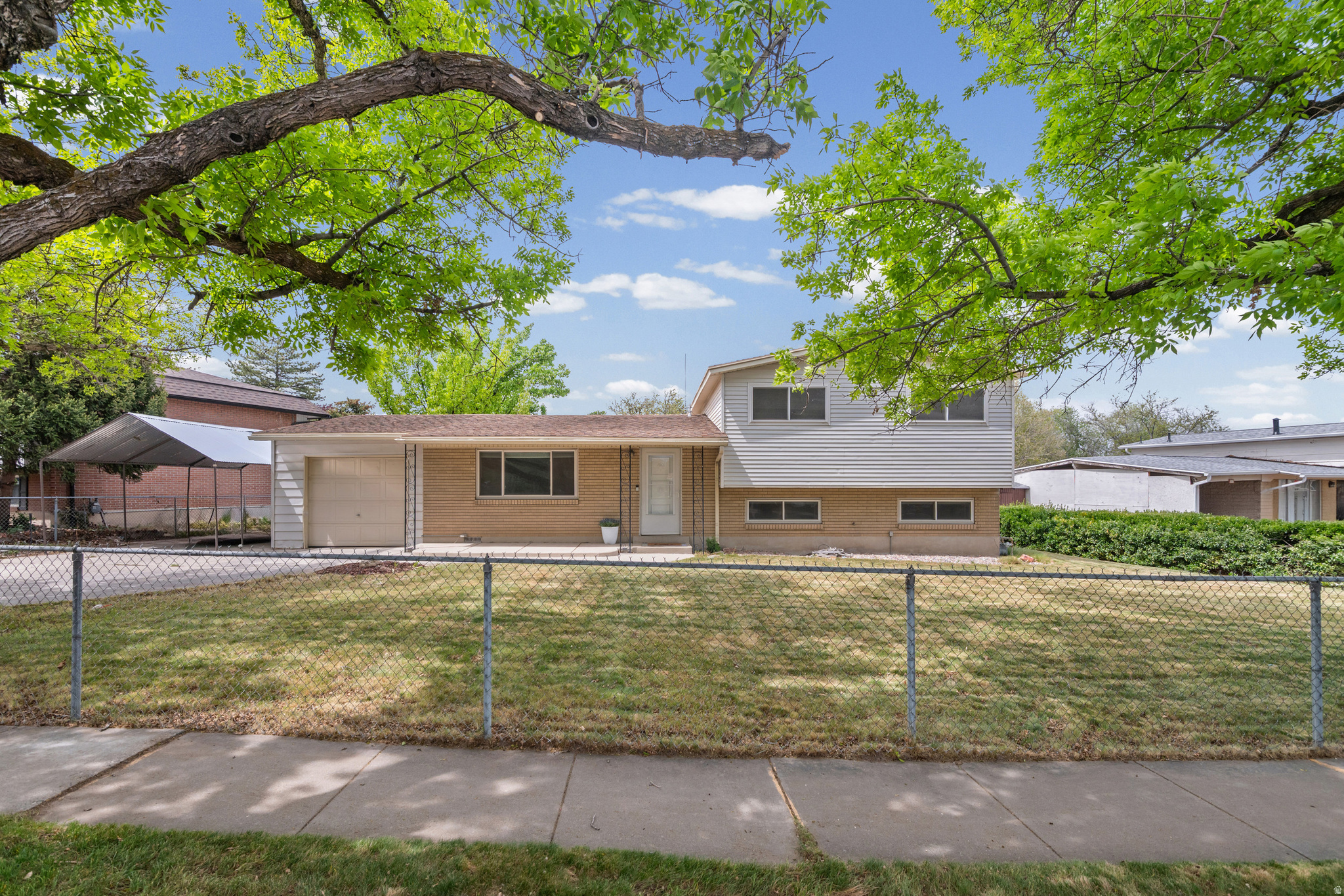 MEADOWGATE S - Residential