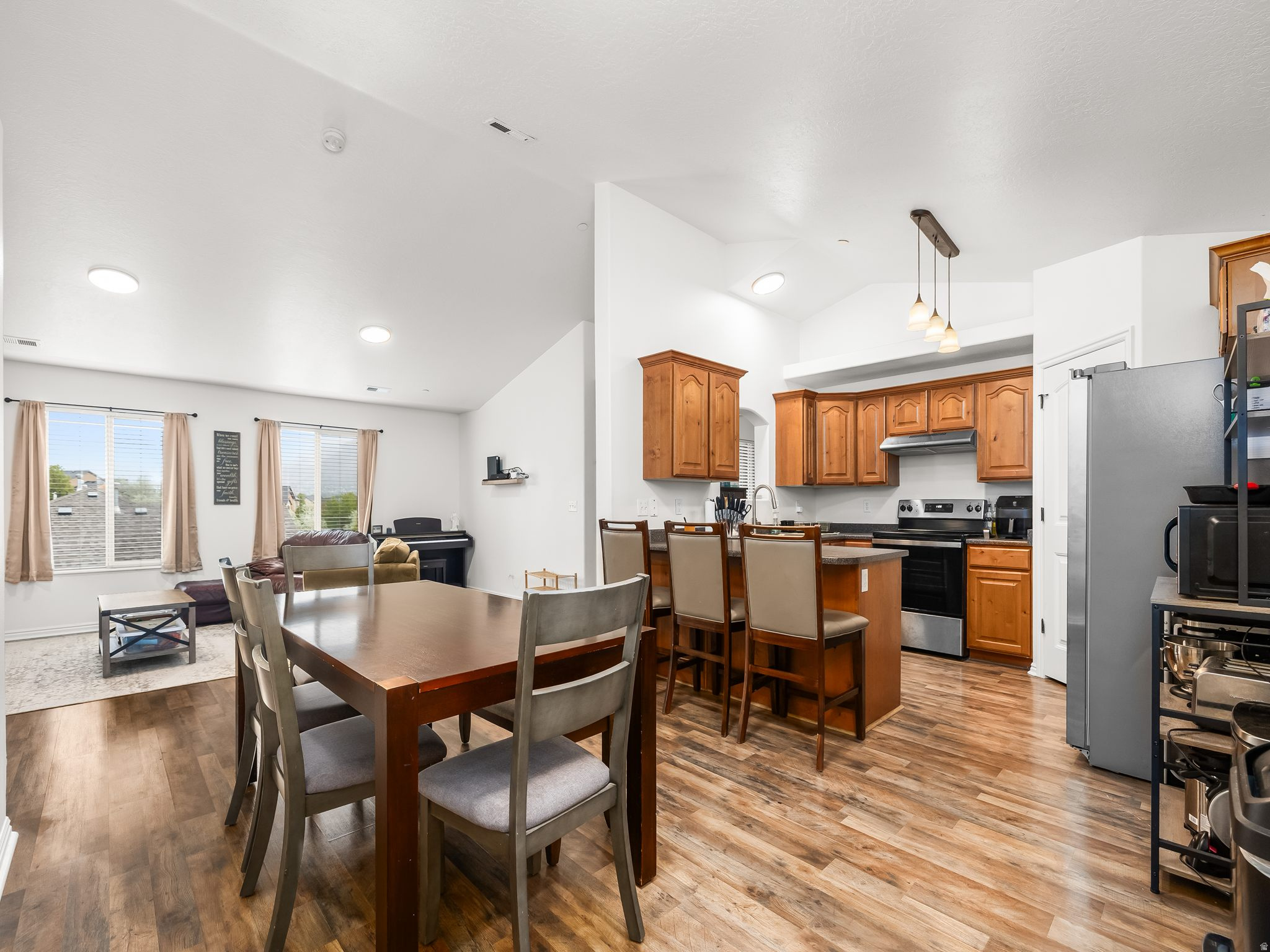 GATEWAY VILLAGE - Residential