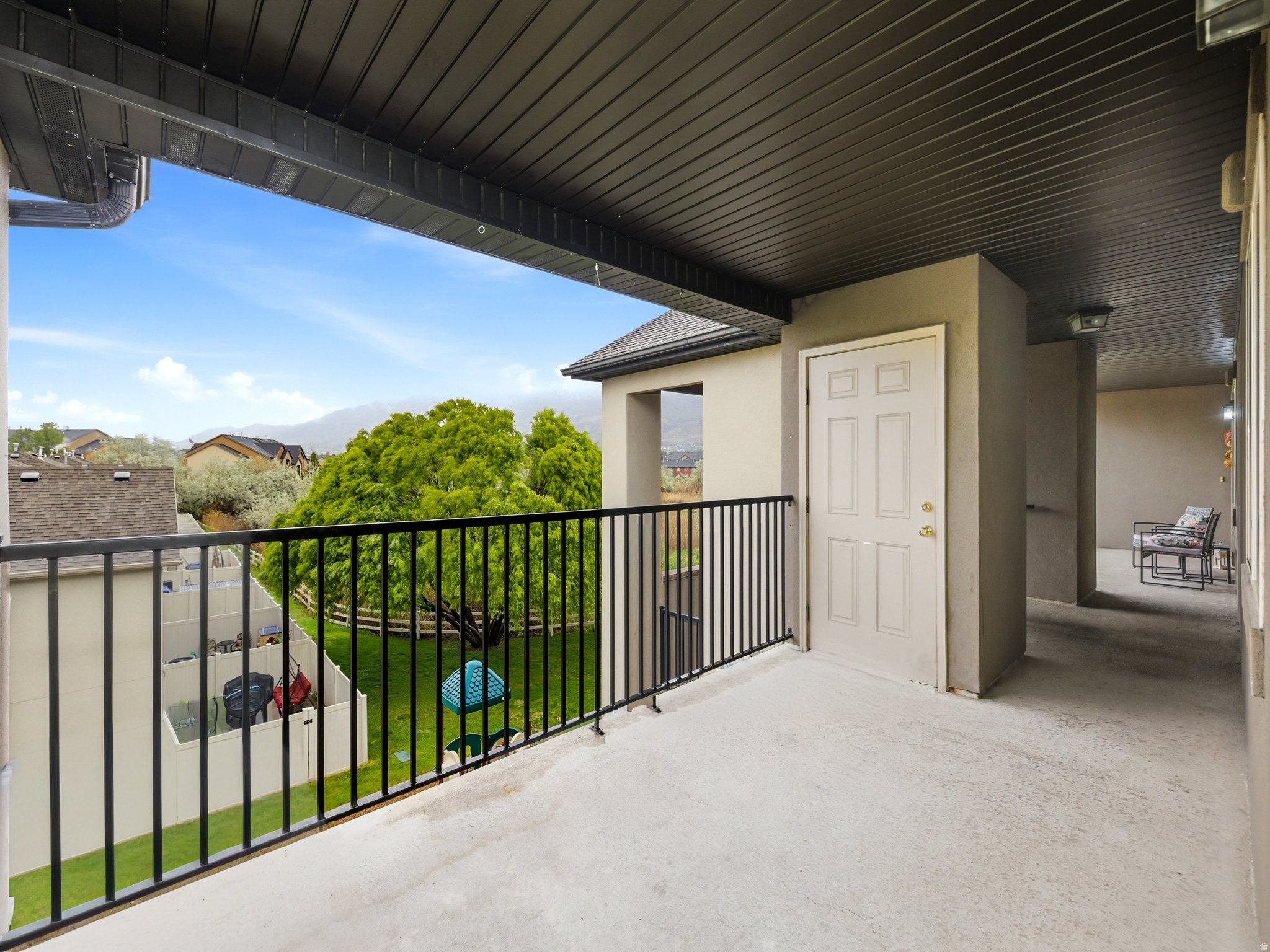 GATEWAY VILLAGE - Residential