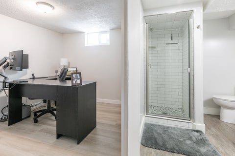 Tiny photo for 907 MAPLE ST, Ogden, UT 84403 (MLS # 2180999)