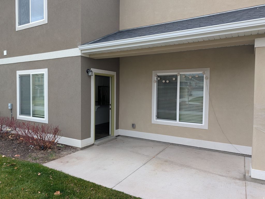 Photo of 5407 W BLACK HILLS LN, Herriman, UT 84096 (MLS # 2124849)