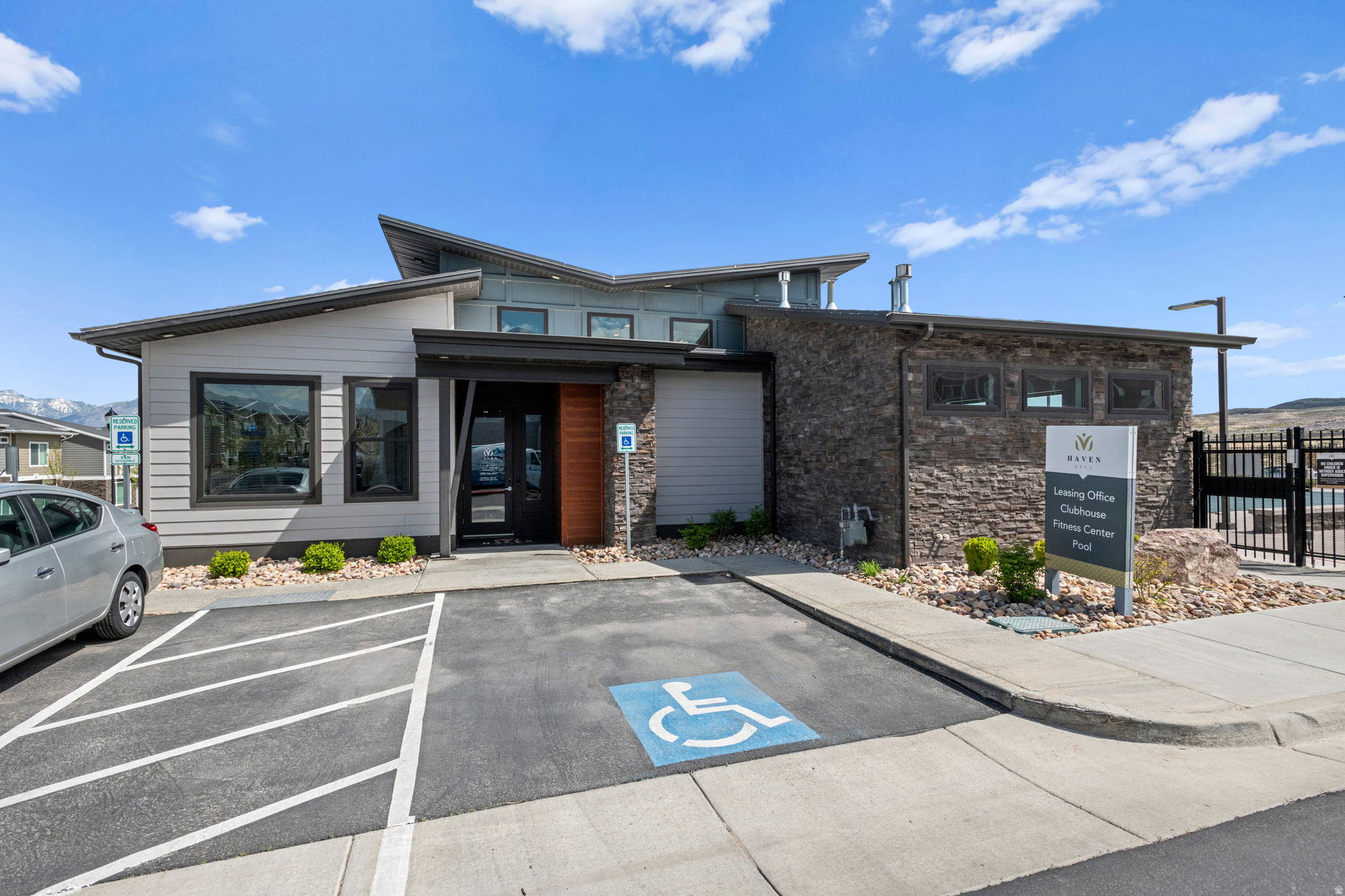 GROVE PHASE 5 - Residential