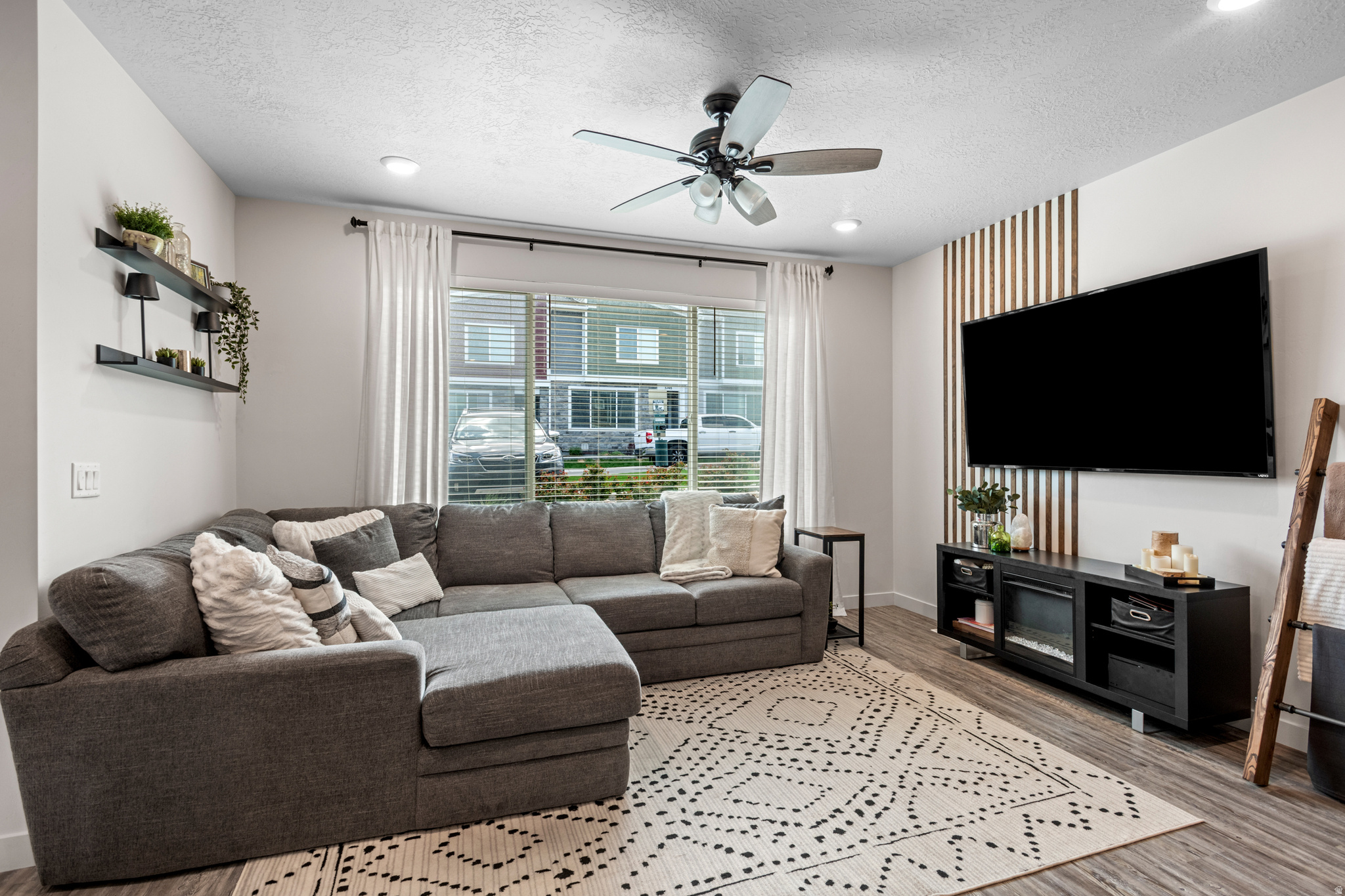 GROVE PHASE 5 - Residential