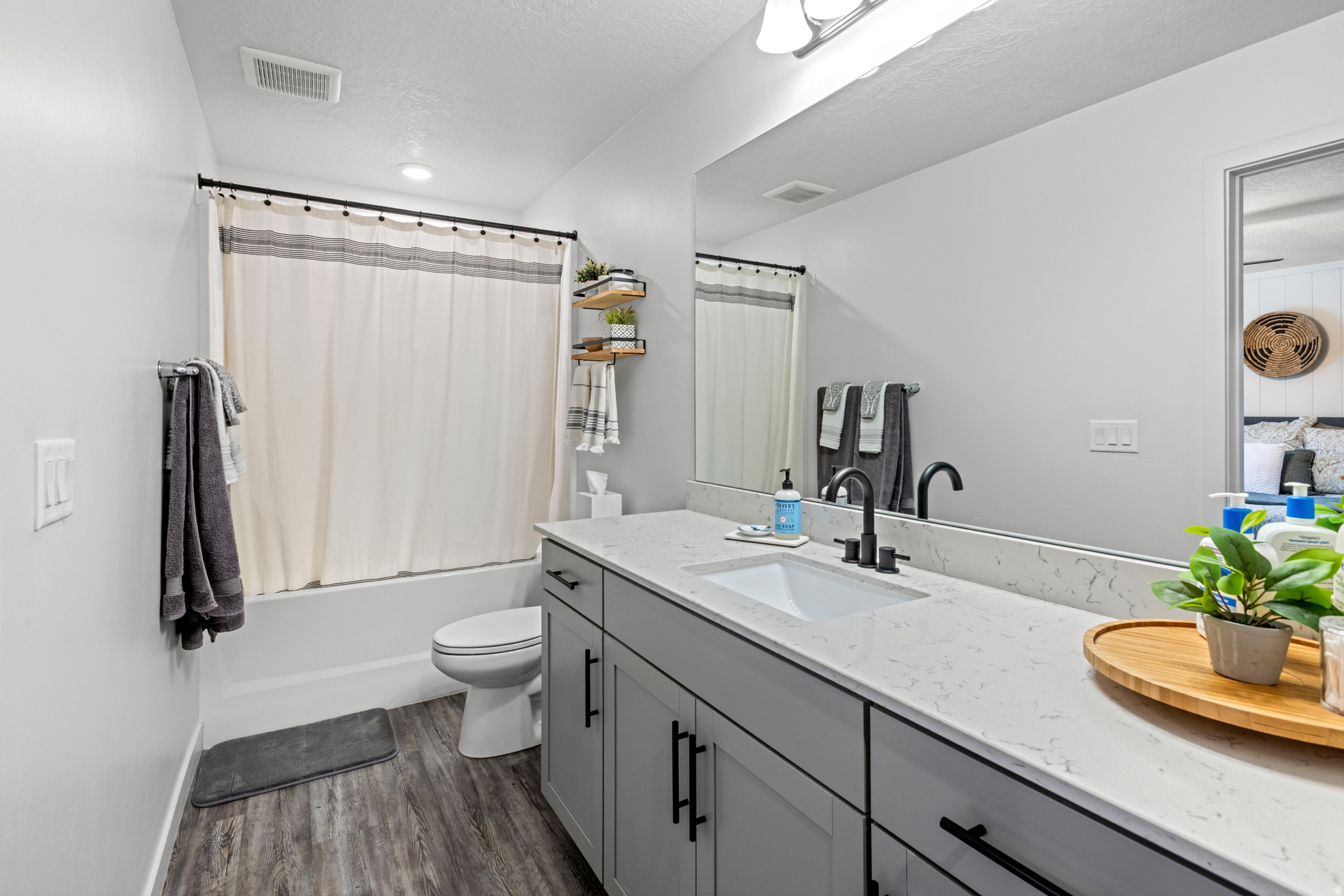 GROVE PHASE 5 - Residential