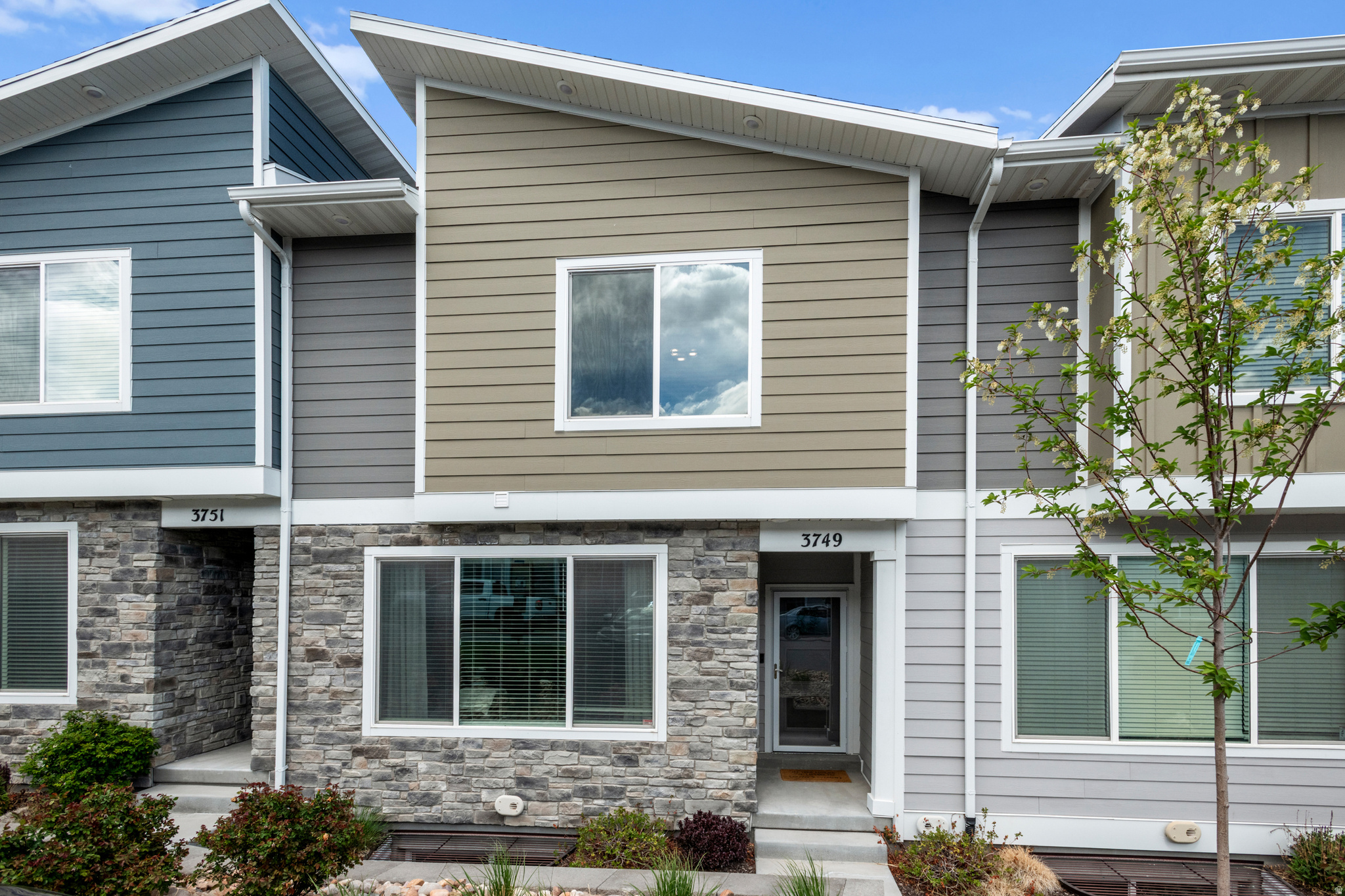 GROVE PHASE 5 - Residential