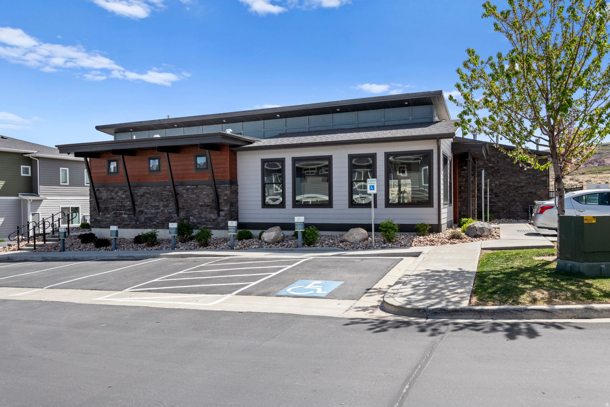 GROVE PHASE 5 - Residential