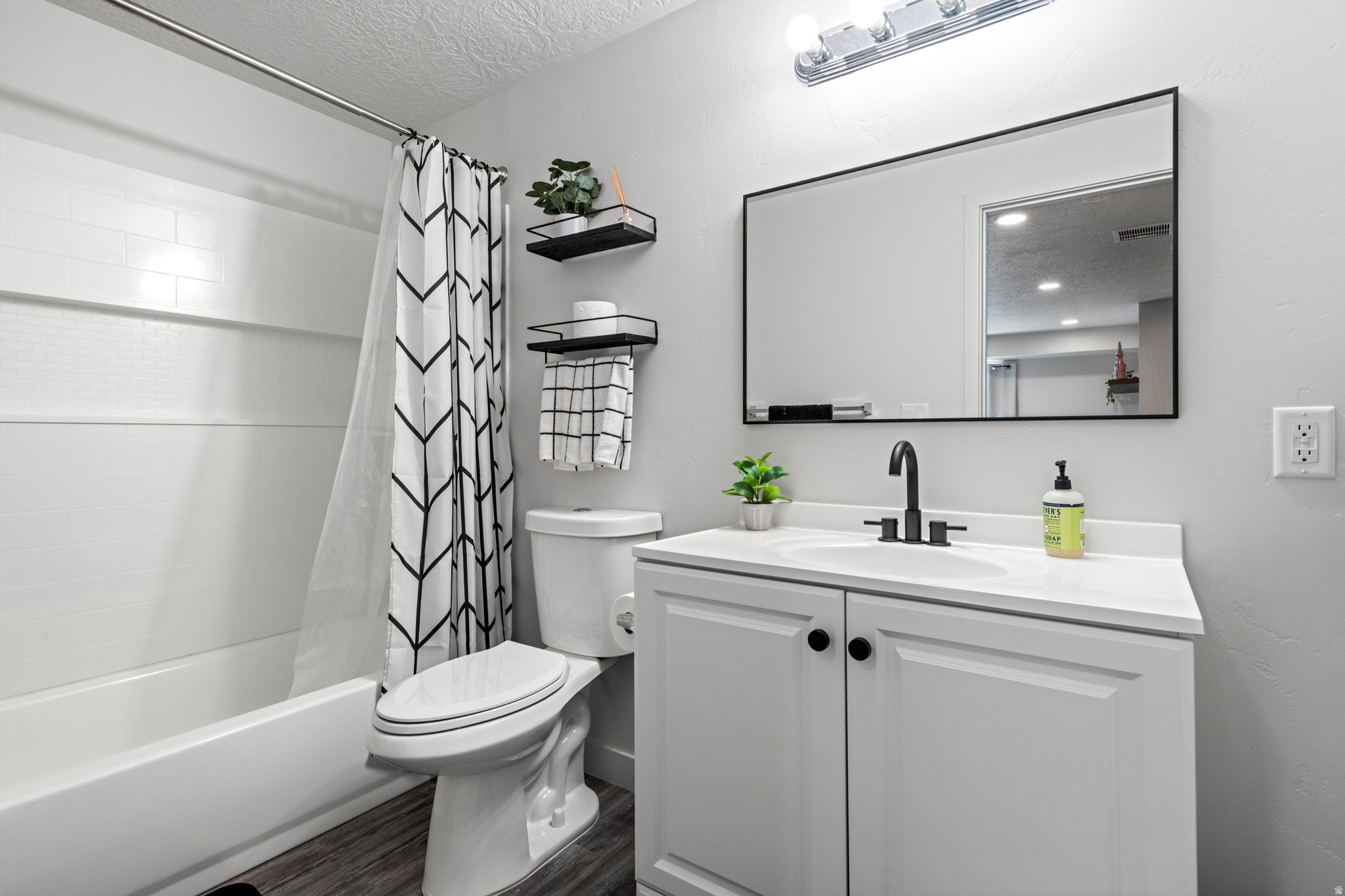 GROVE PHASE 5 - Residential