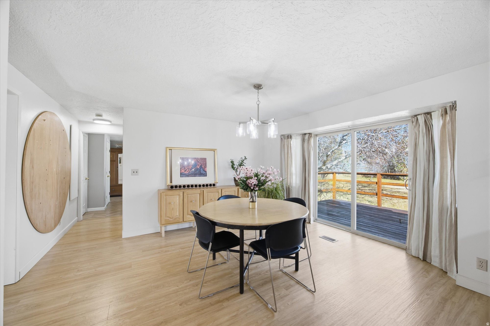 COUNTRY ROAD HAVEN - Residential