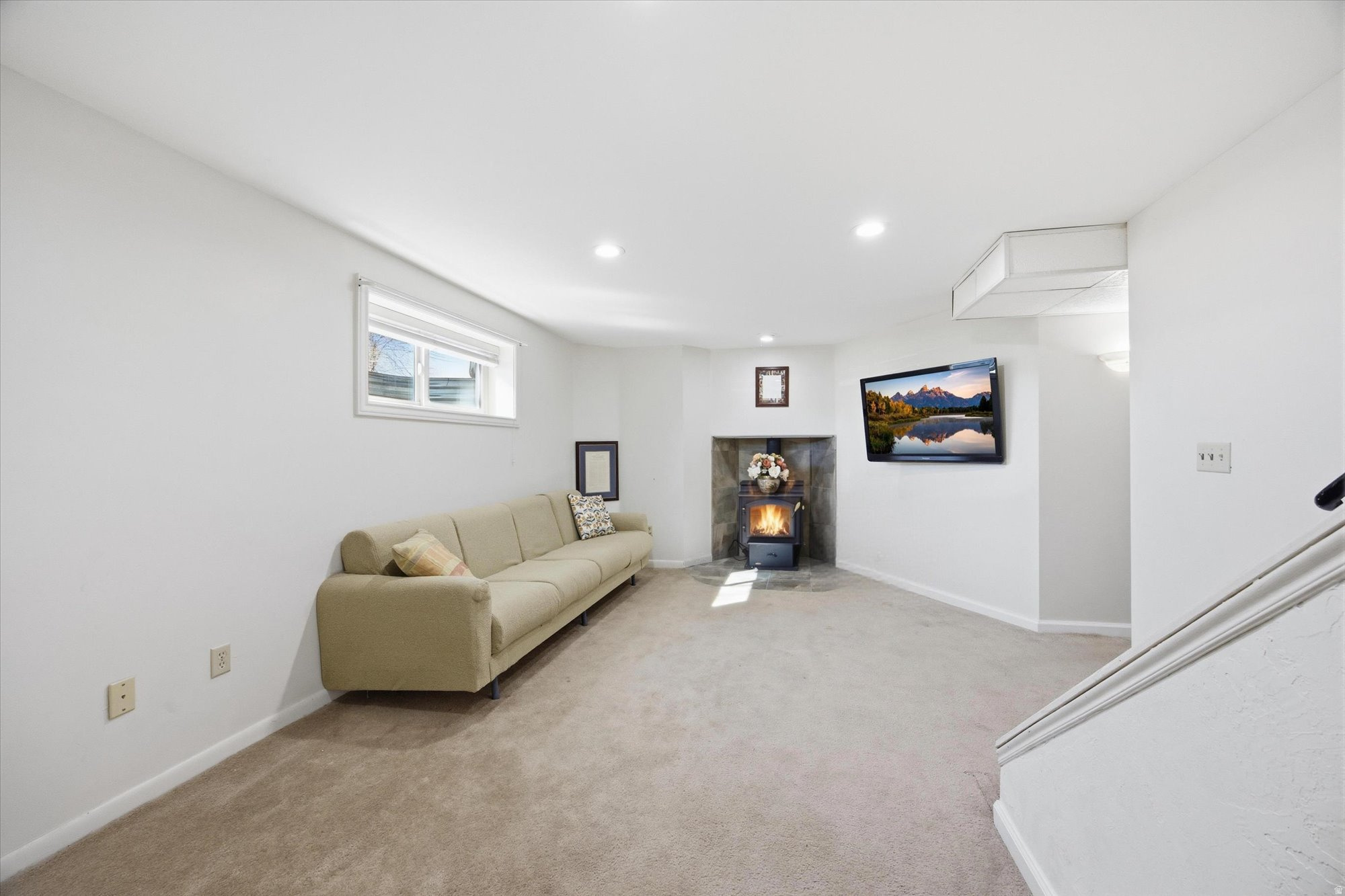 COUNTRY ROAD HAVEN - Residential