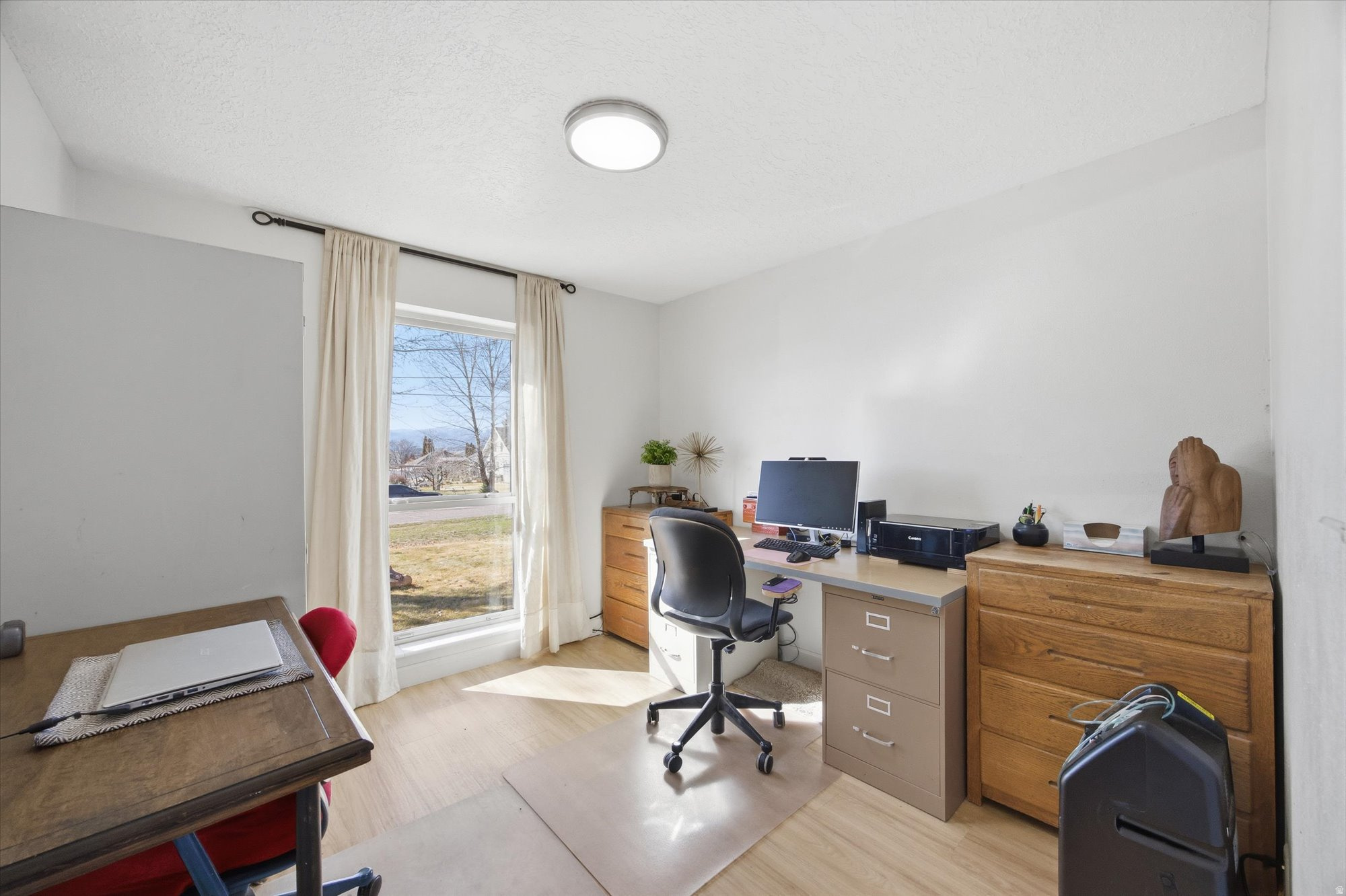 COUNTRY ROAD HAVEN - Residential