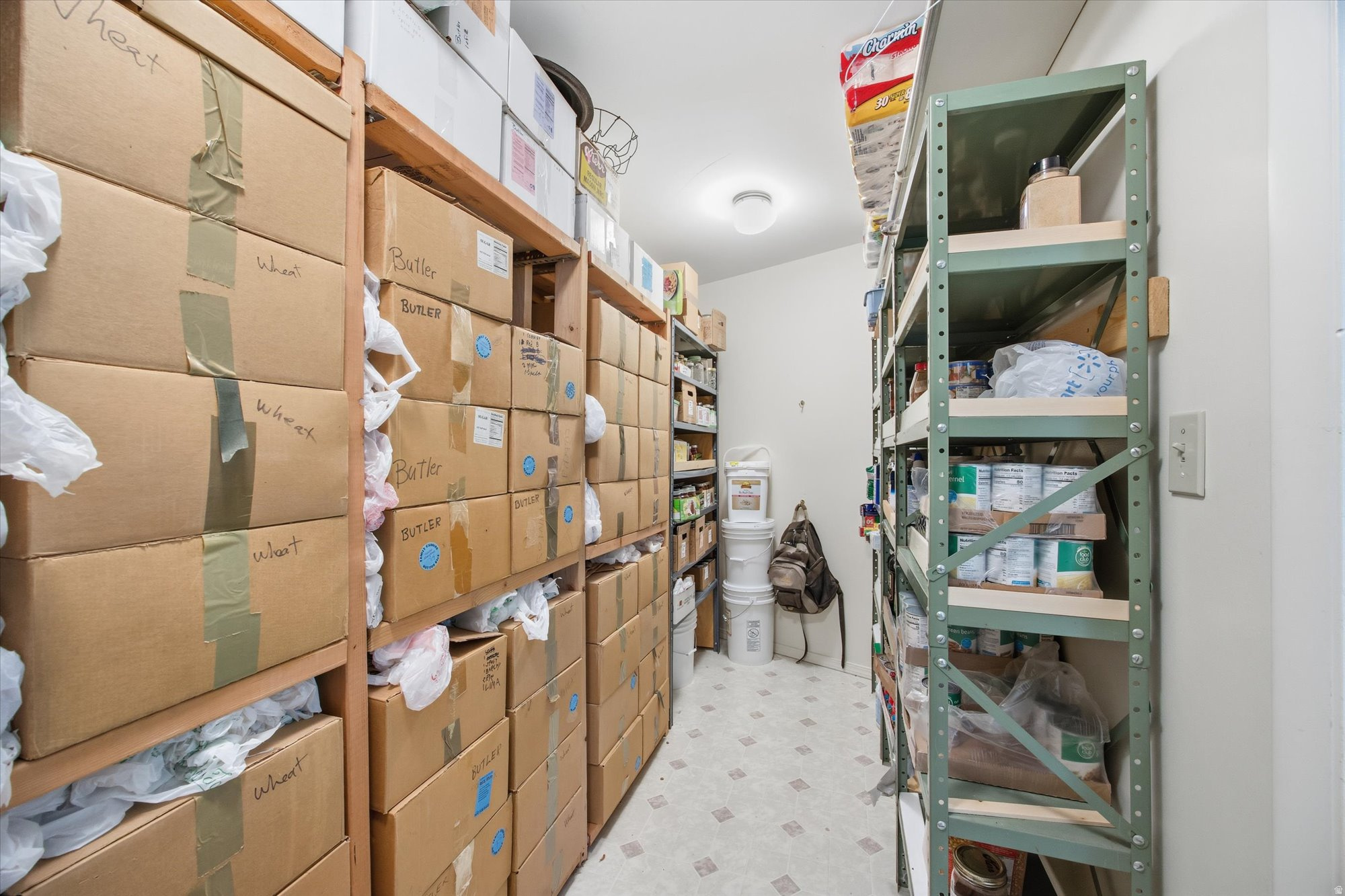 COUNTRY ROAD HAVEN - Residential