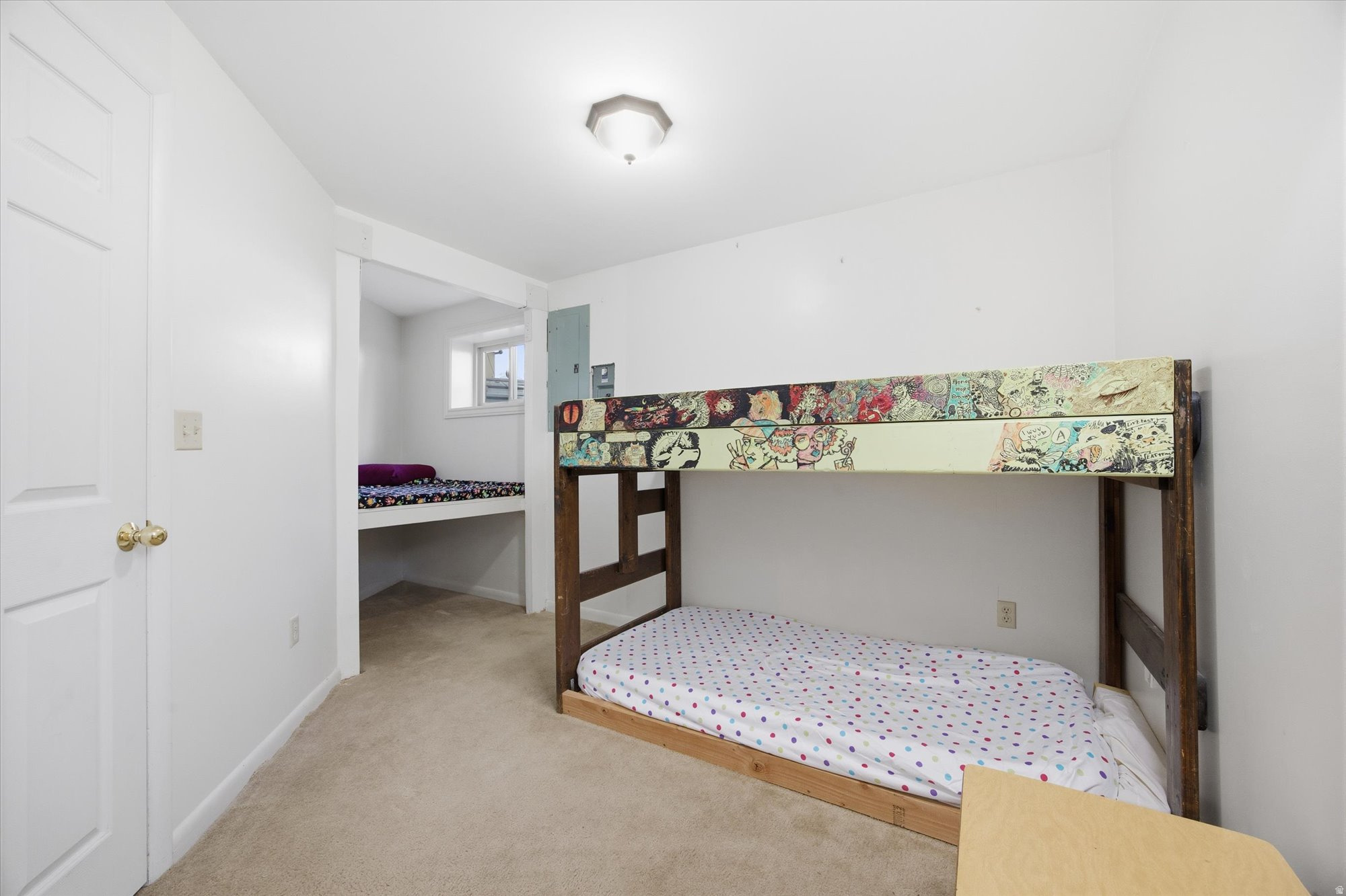 COUNTRY ROAD HAVEN - Residential