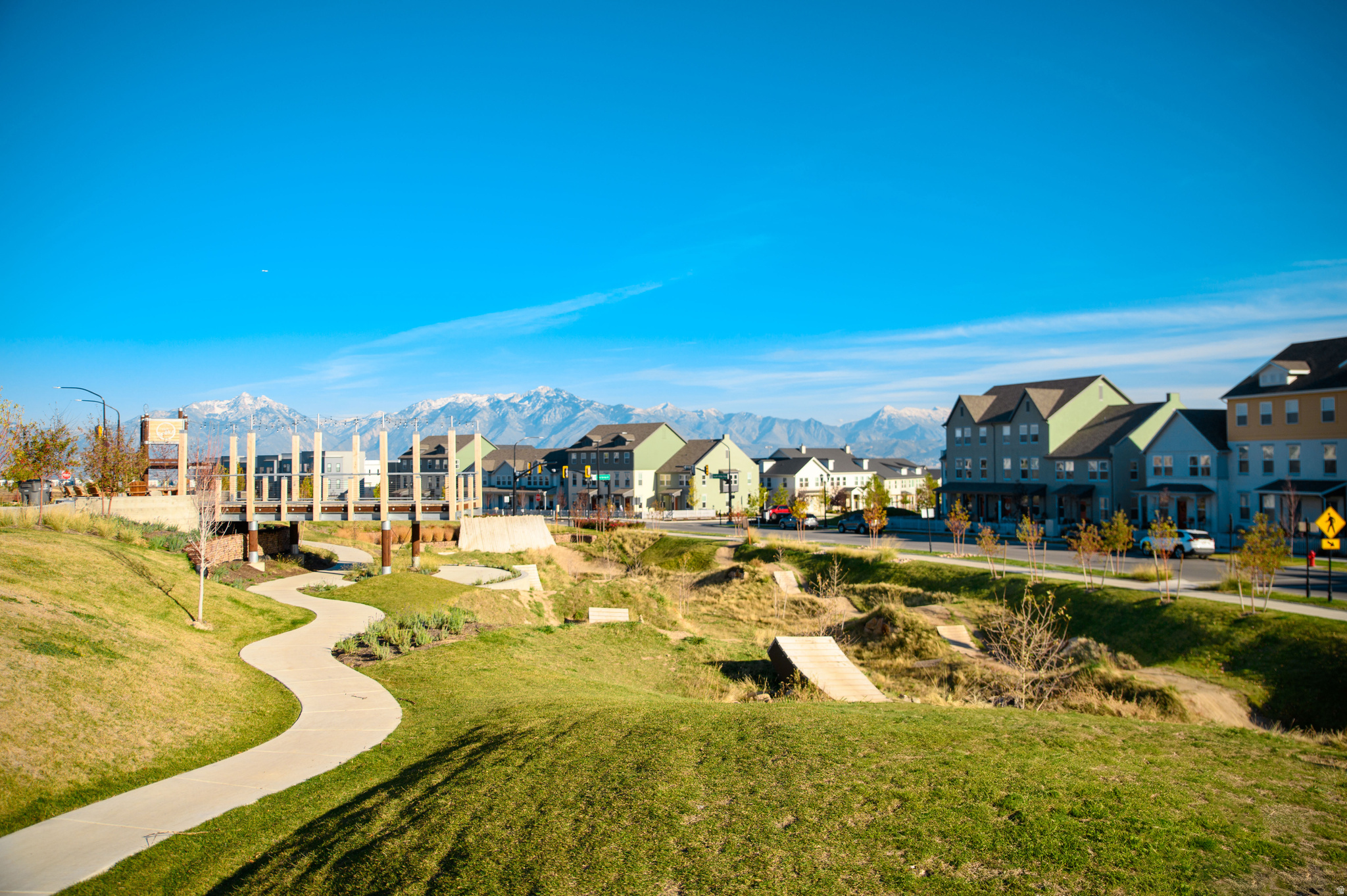 DAYBREAK - Residential