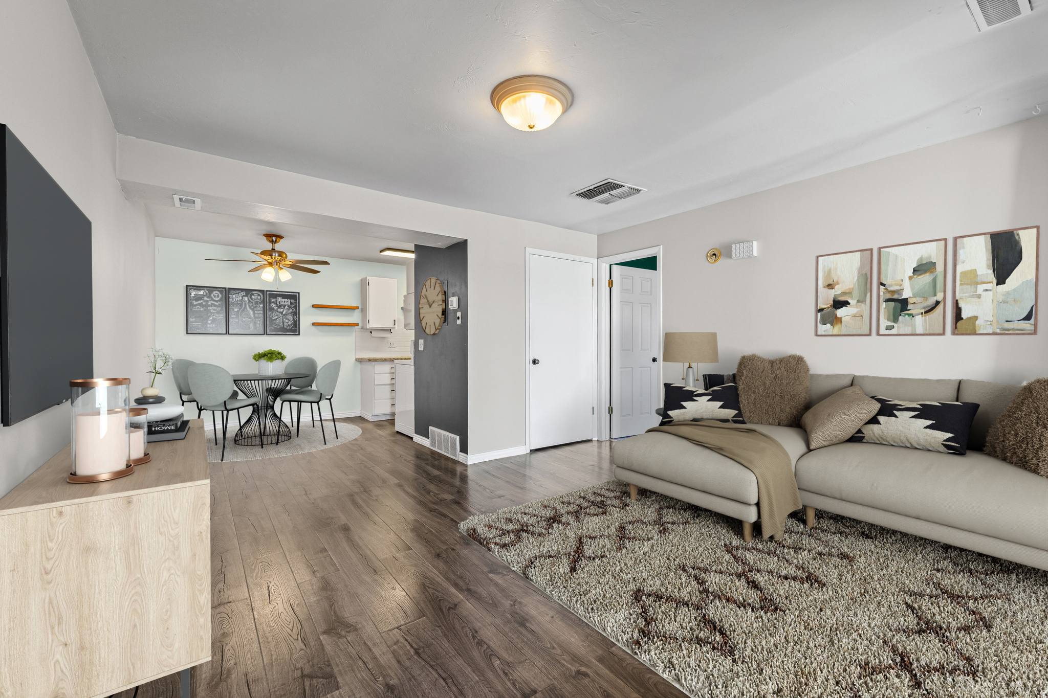 COTTONWOODS AT VINE - Residential