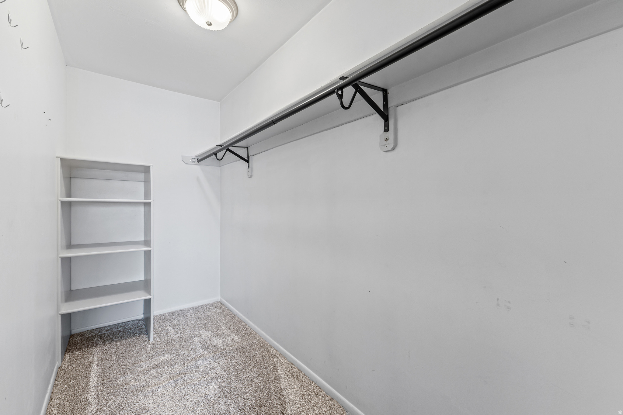 COTTONWOODS AT VINE - Residential