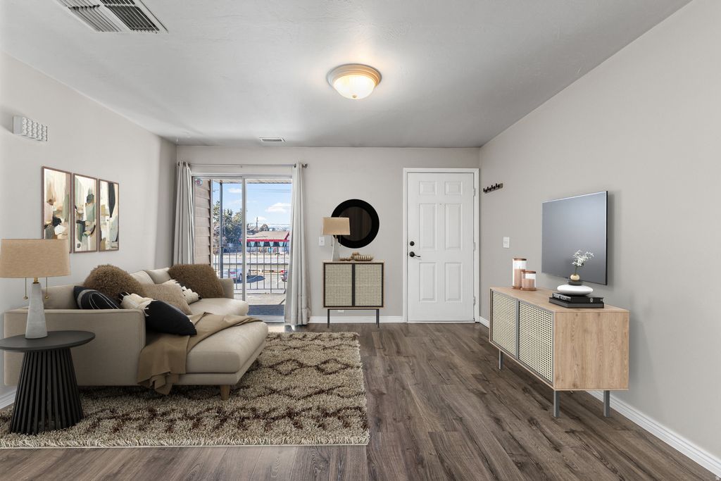 Photo of 6163 S 1300 E #J, Murray, UT 84121 (MLS # 2136077)