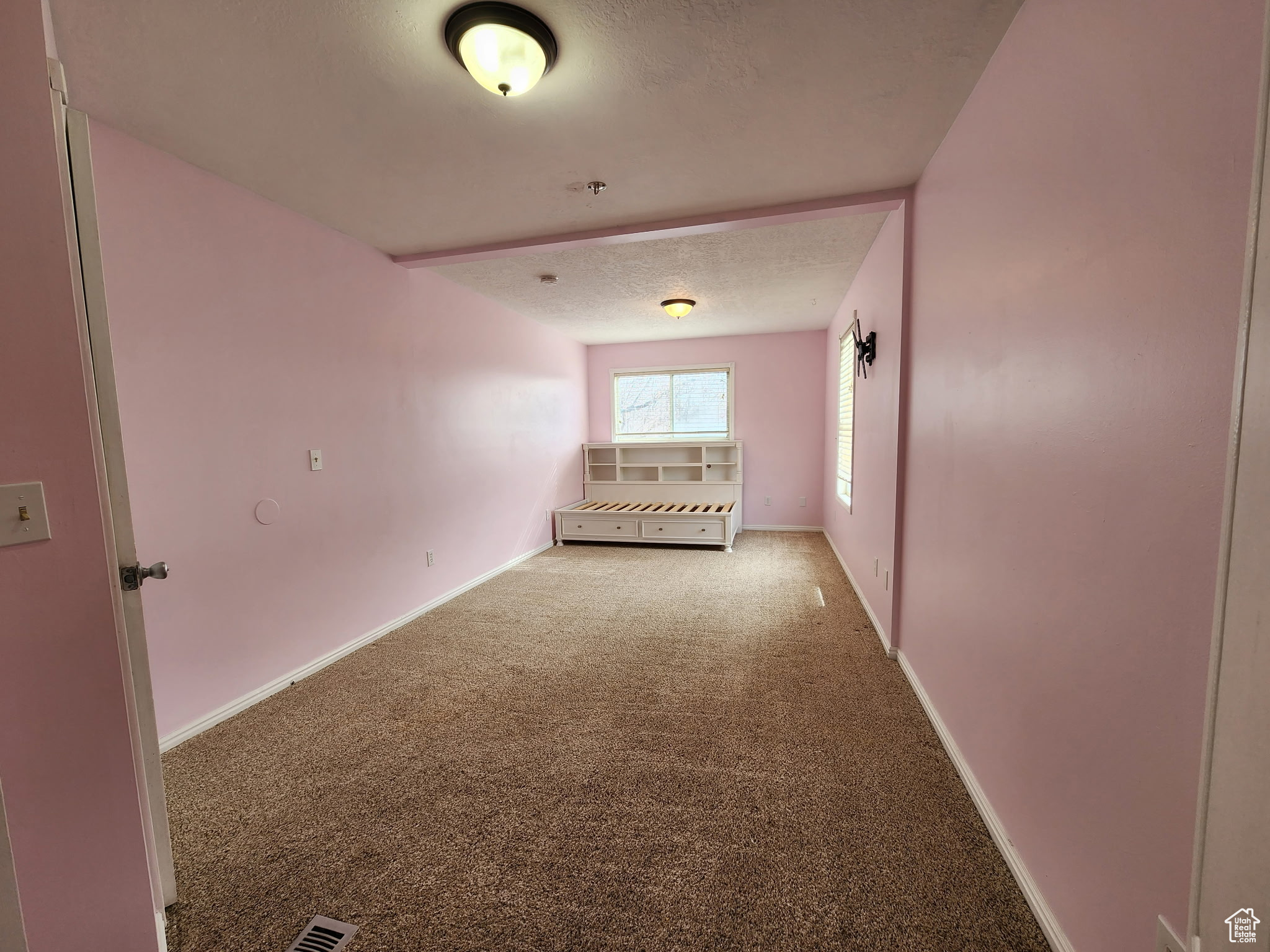 1180 E Cherry Ln, Layton, Utah image 6