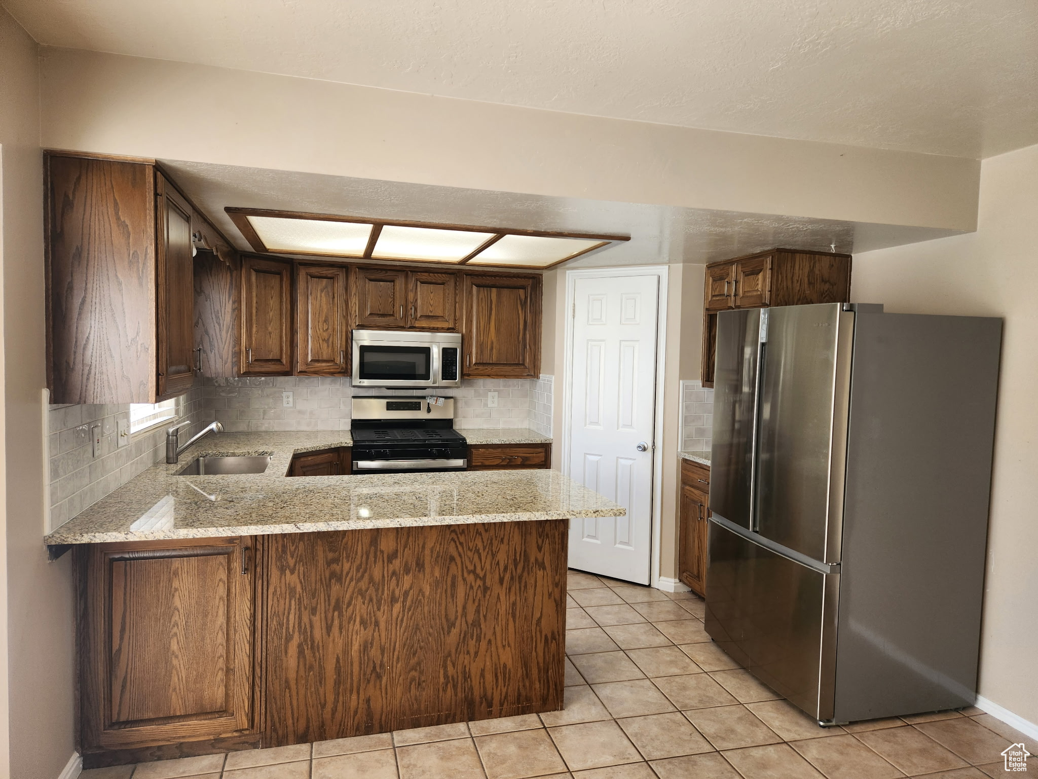 1180 E Cherry Ln, Layton, Utah image 7