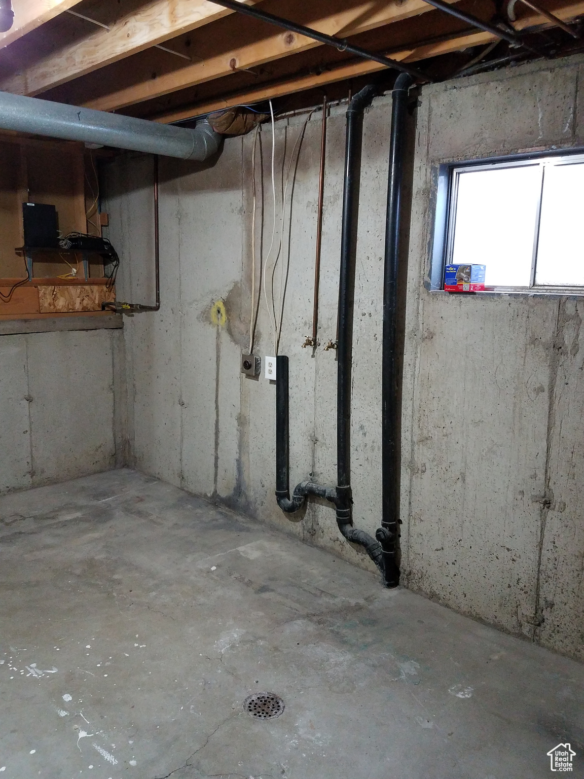 COTTONWOOD VILLAGE - Residential Income