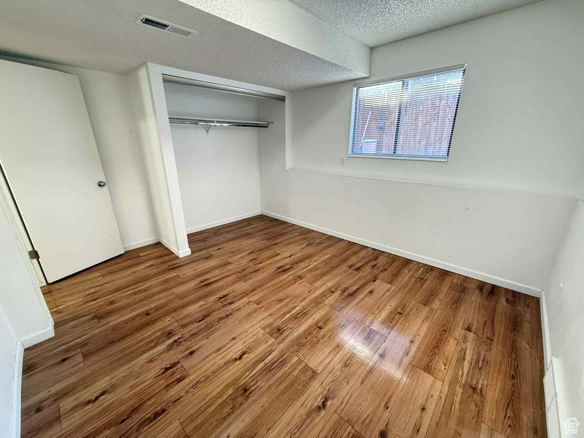 COTTONWOOD VILLAGE - Residential Income