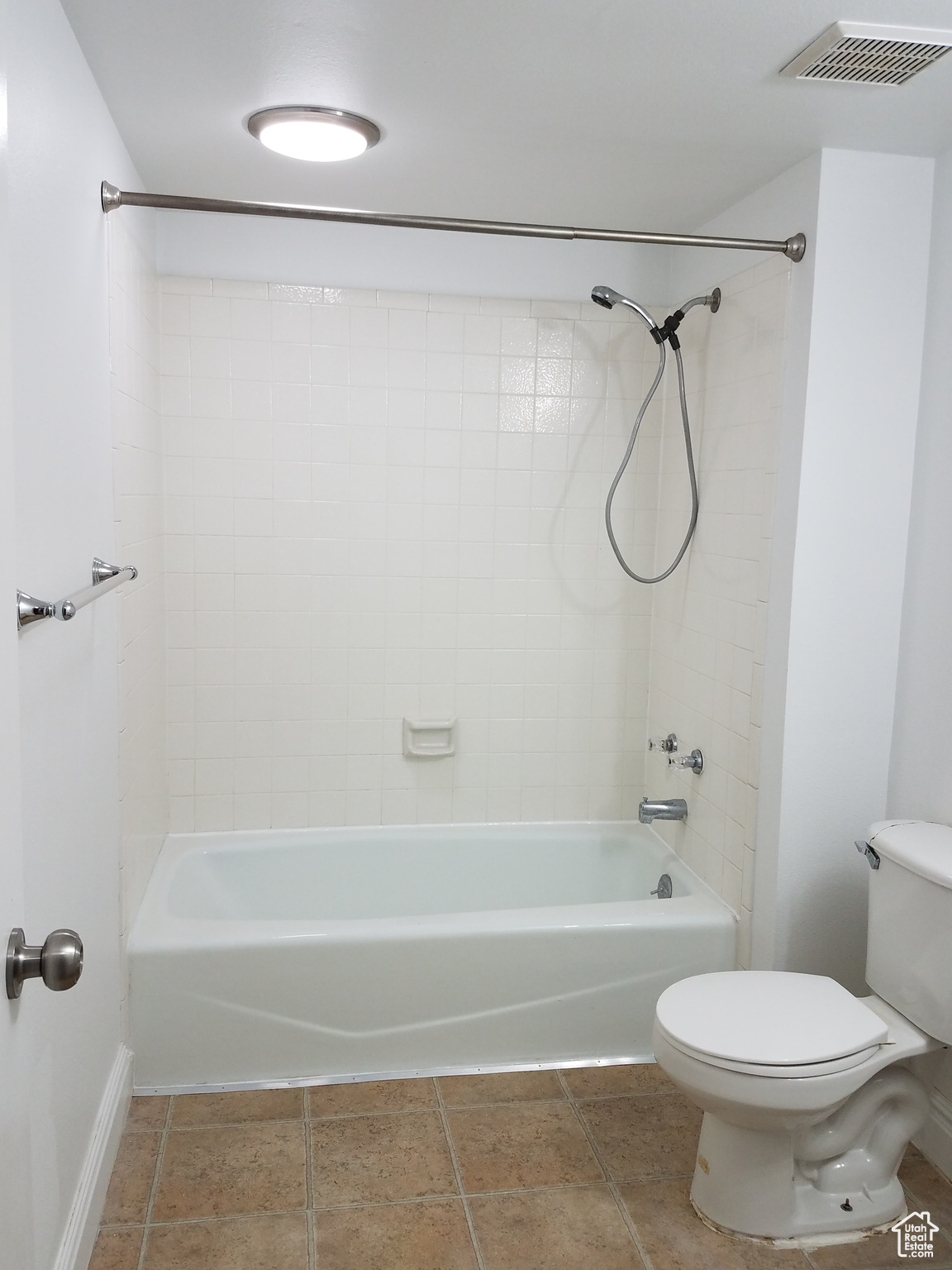 COTTONWOOD VILLAGE - Residential Income