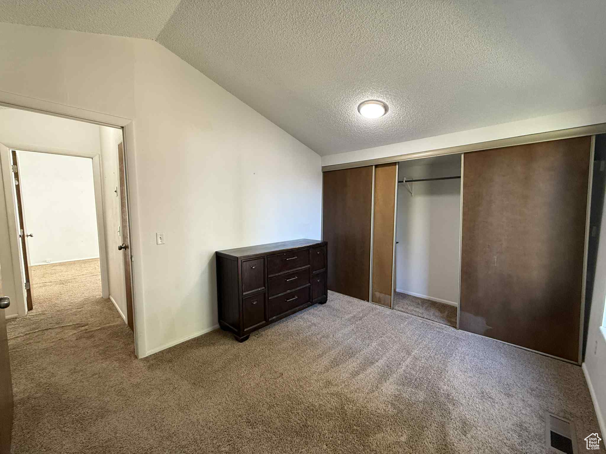 COTTONWOOD VILLAGE - Residential Income