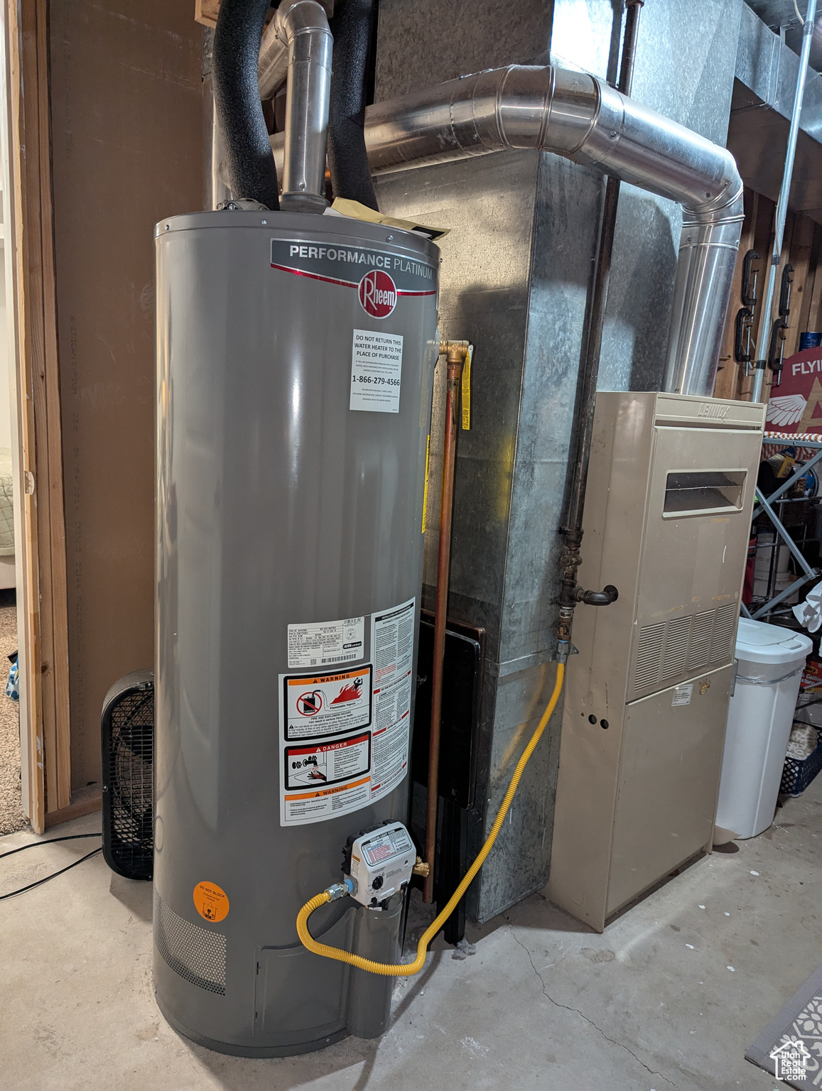 COTTONWOOD VILLAGE - Residential Income