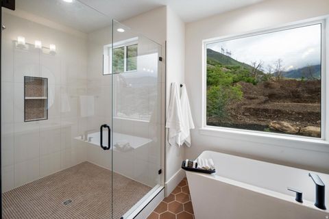 Tiny photo for 509 W 350 S, Mapleton, UT 84664 (MLS # 2141189)