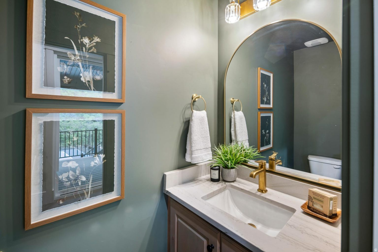 MAPLE LEAF COVE - Residential