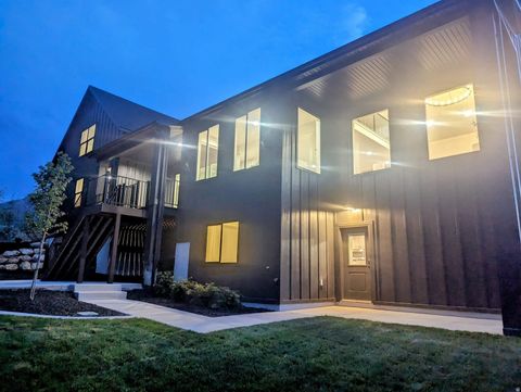 Tiny photo for 509 W 350 S, Mapleton, UT 84664 (MLS # 2141189)