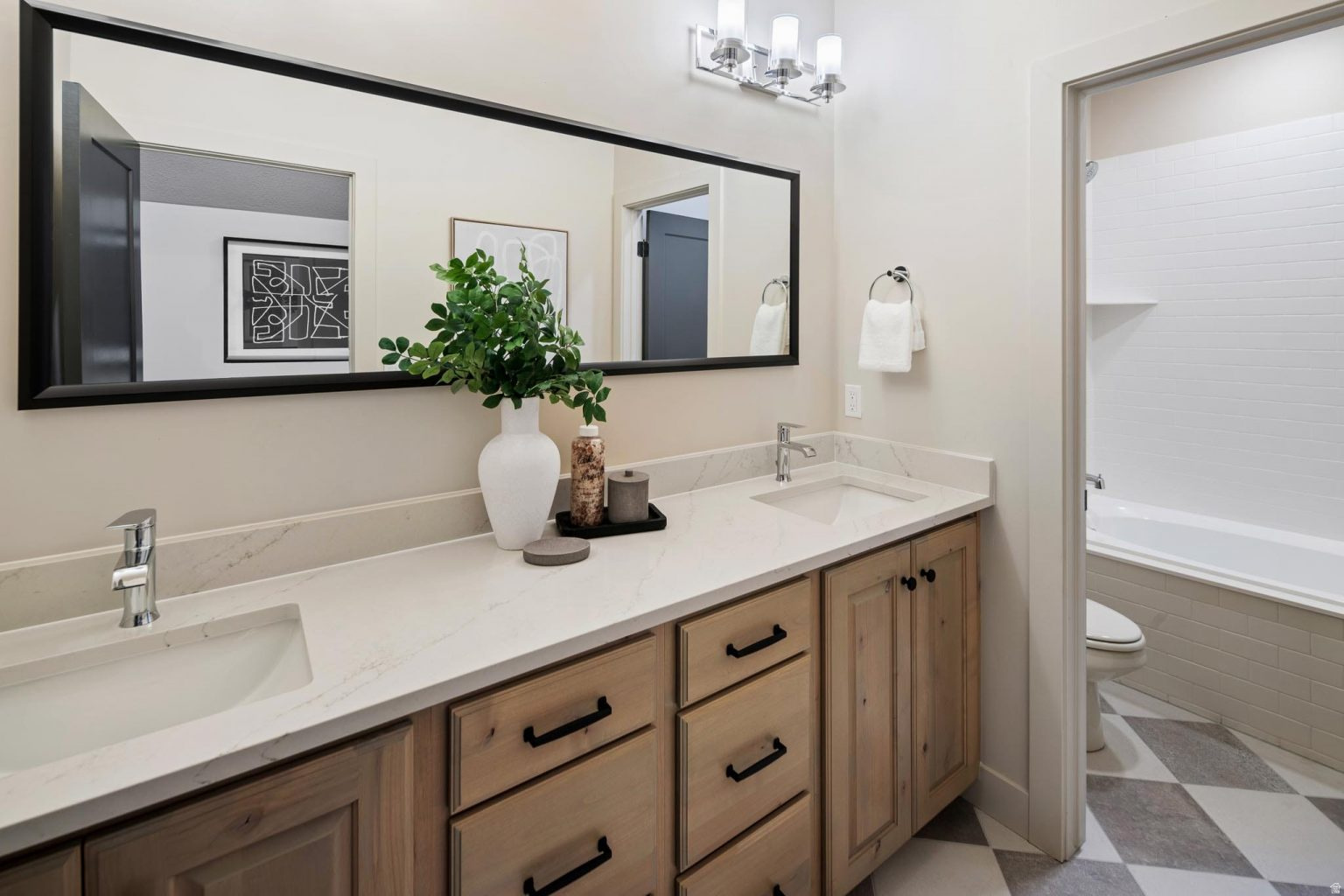 MAPLE LEAF COVE - Residential