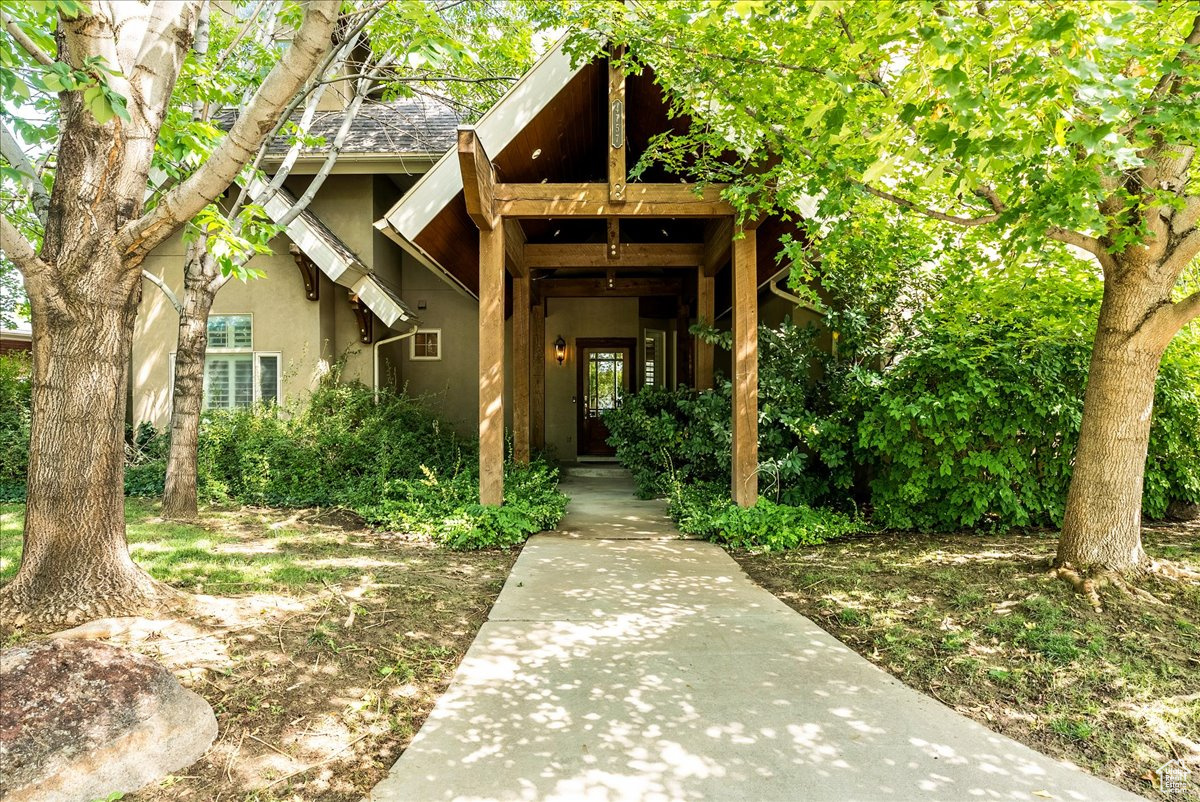 MURRAY COVE - Residential