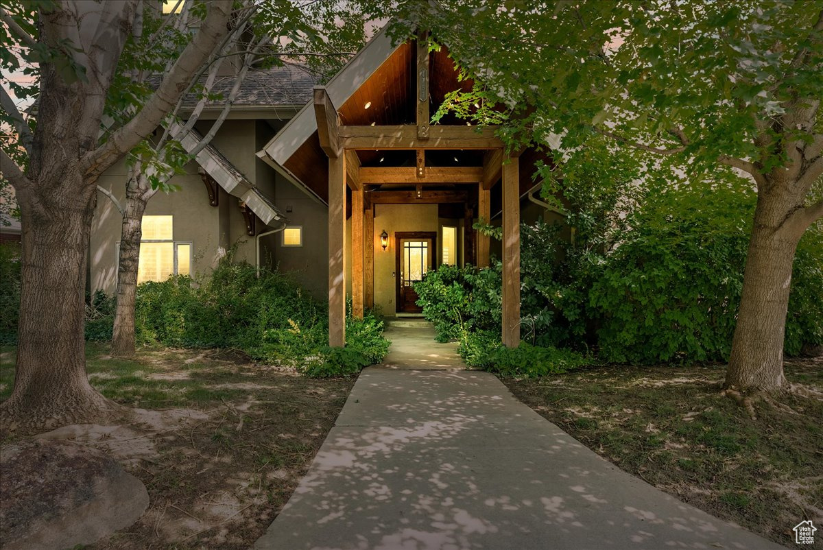 MURRAY COVE - Residential