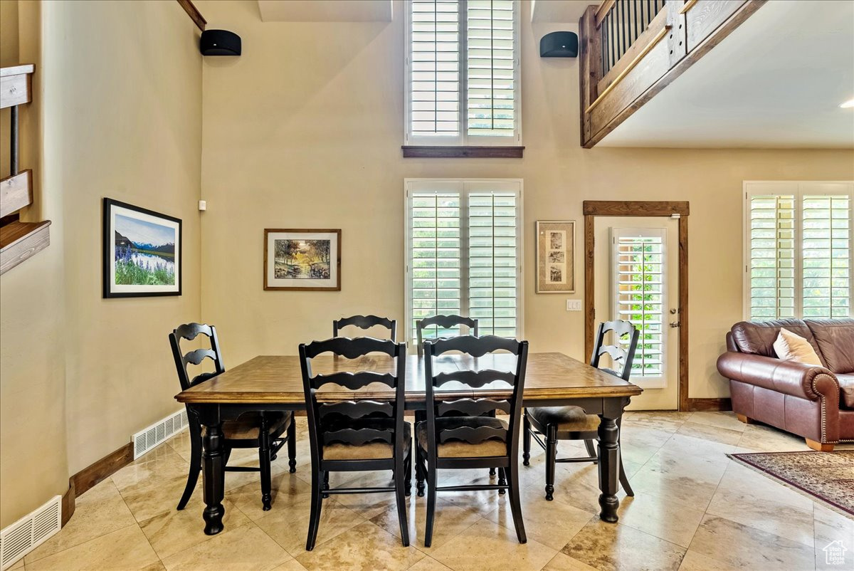 MURRAY COVE - Residential