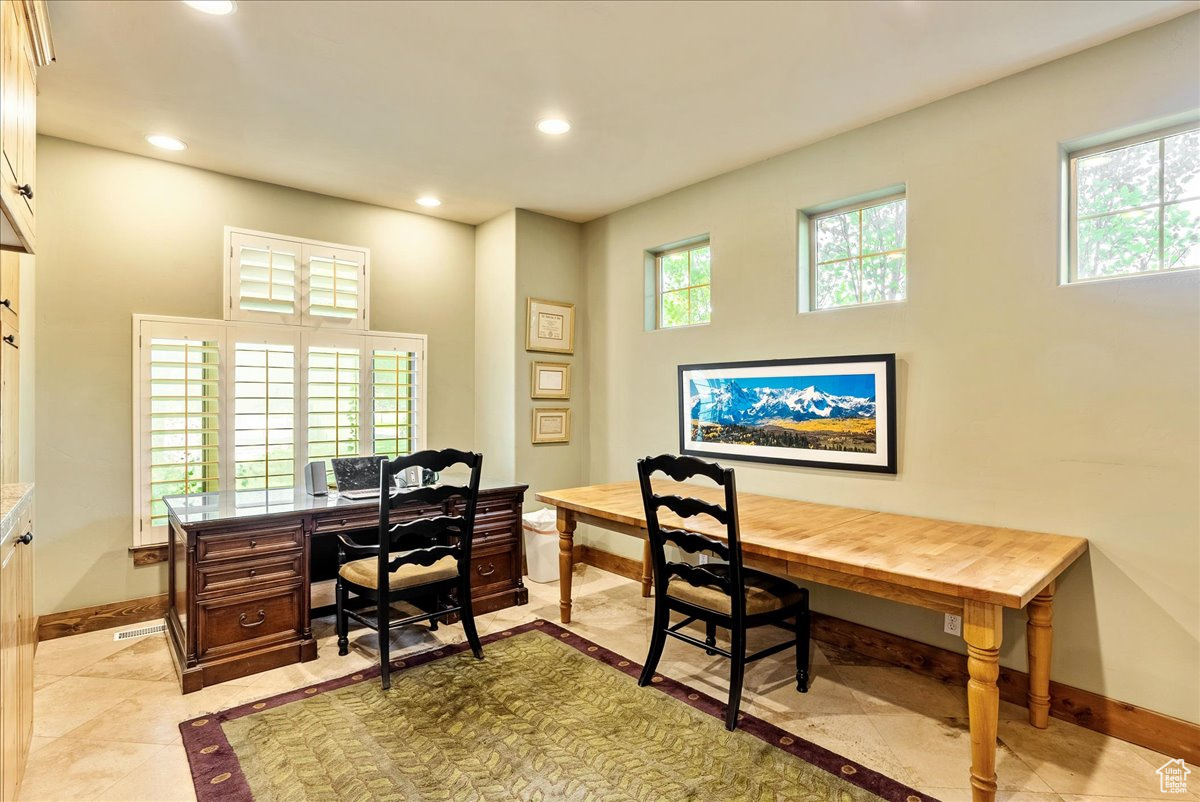 MURRAY COVE - Residential