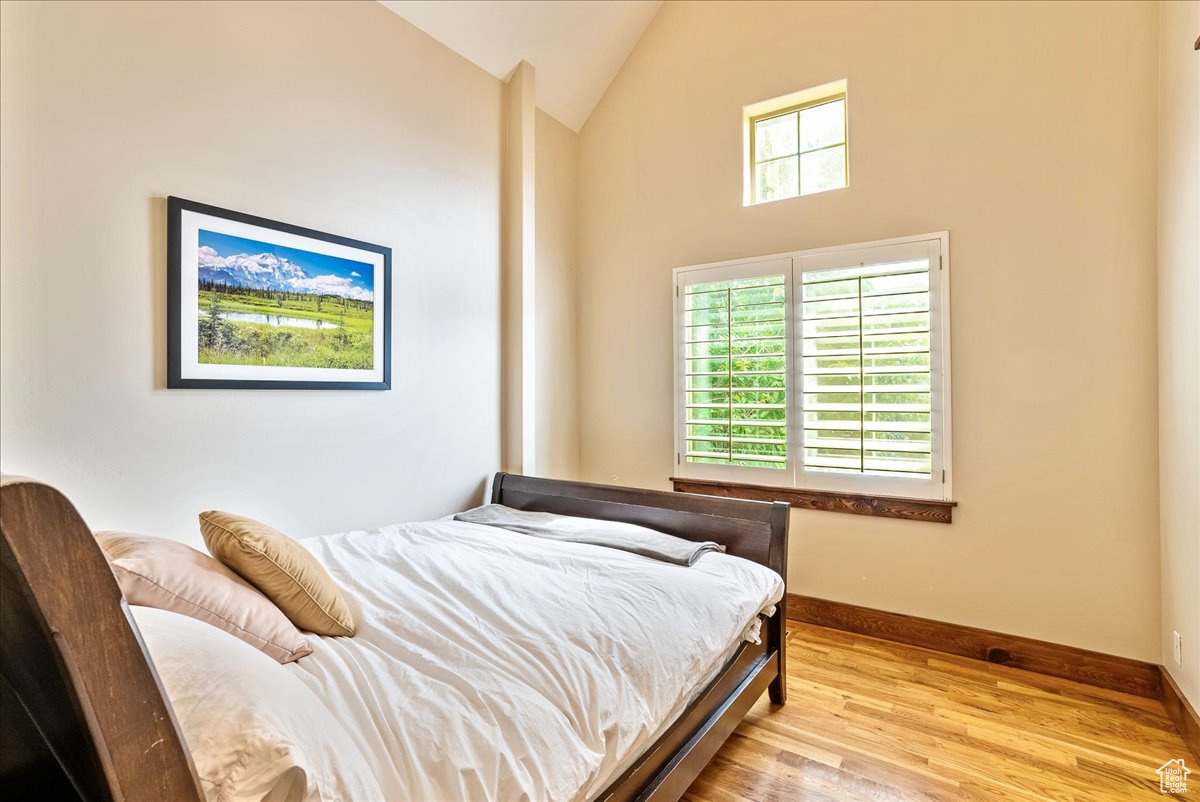 MURRAY COVE - Residential