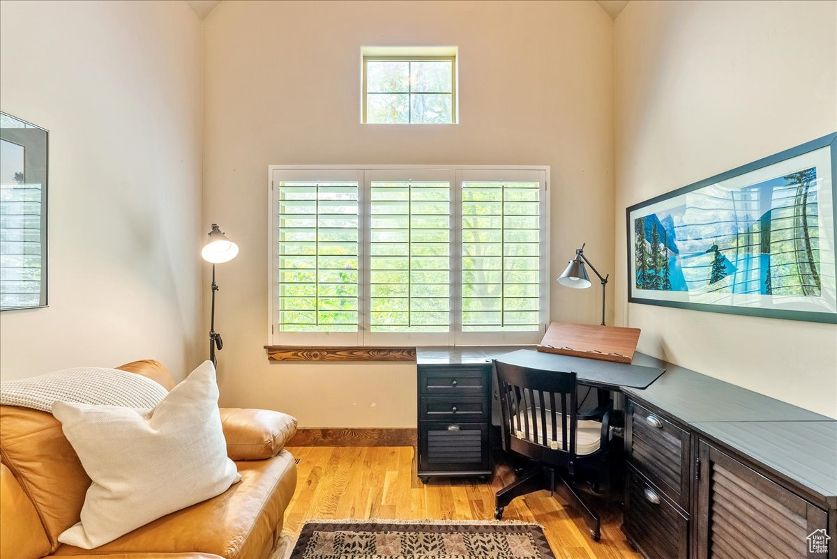 MURRAY COVE - Residential