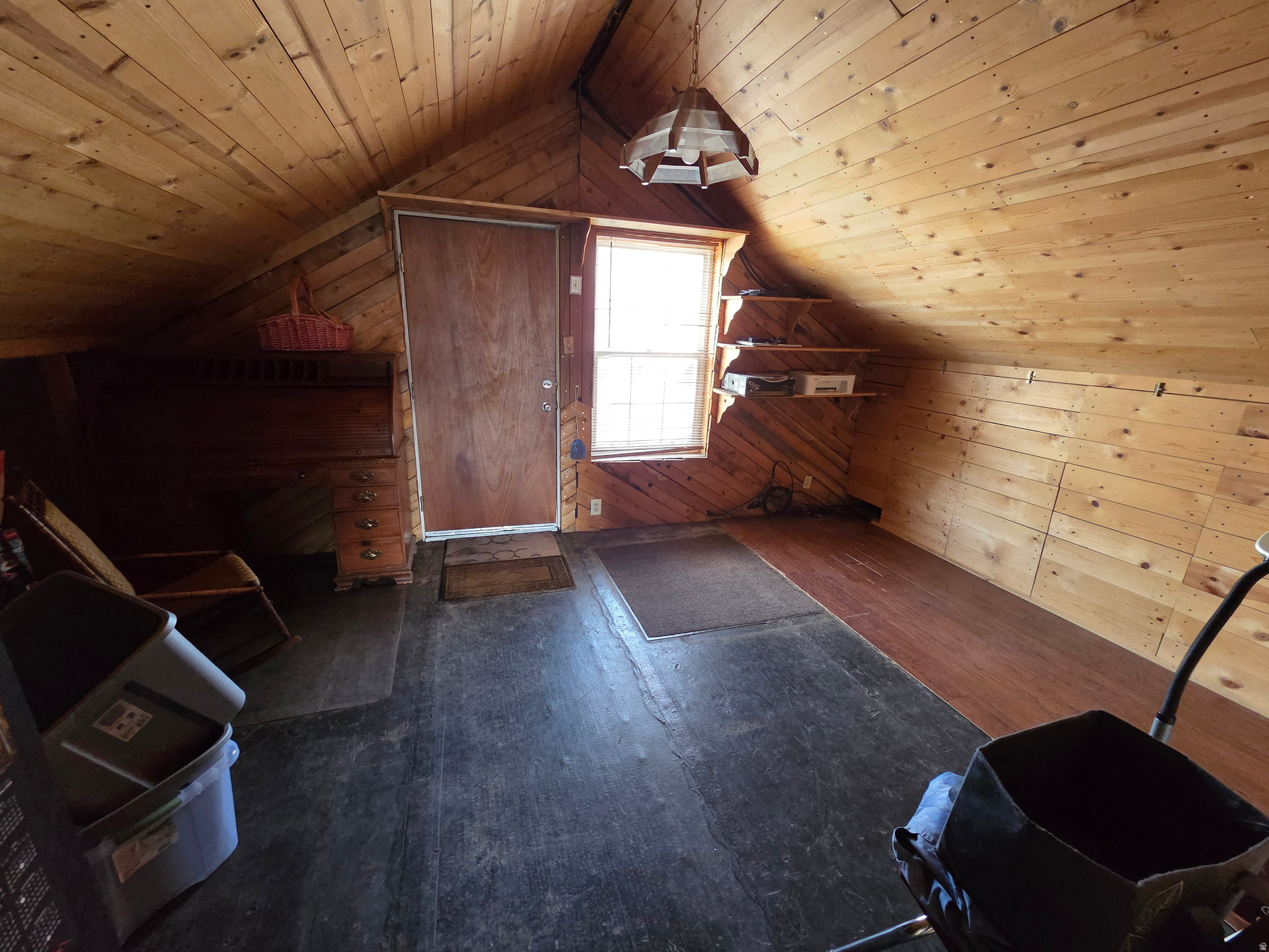 BLACKHAWK MOUNTAIN E - Residential