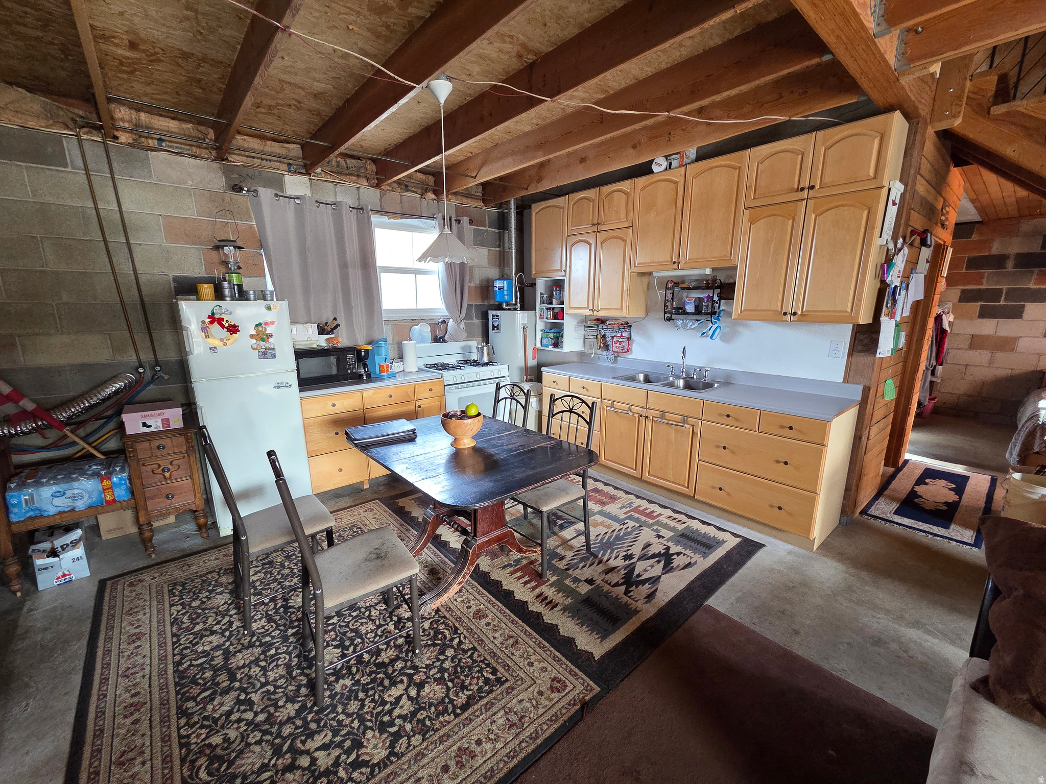 BLACKHAWK MOUNTAIN E - Residential