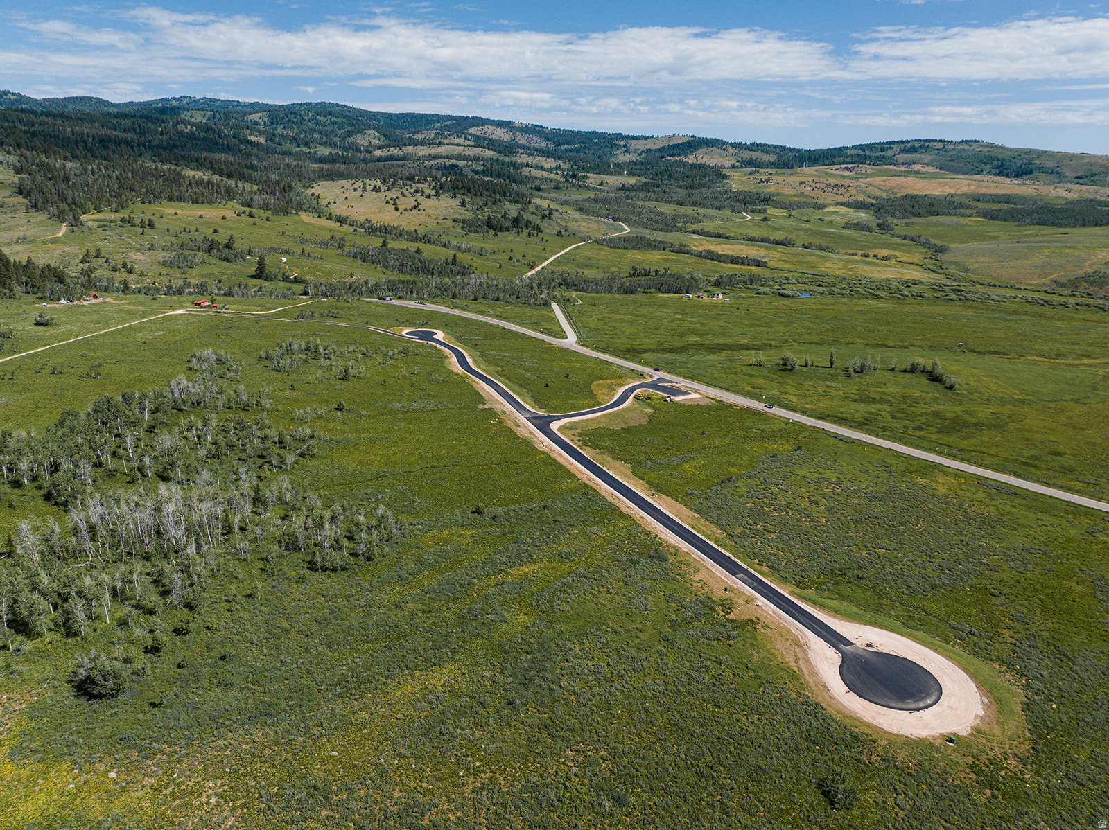 ROCKWELL RIDGE - Land