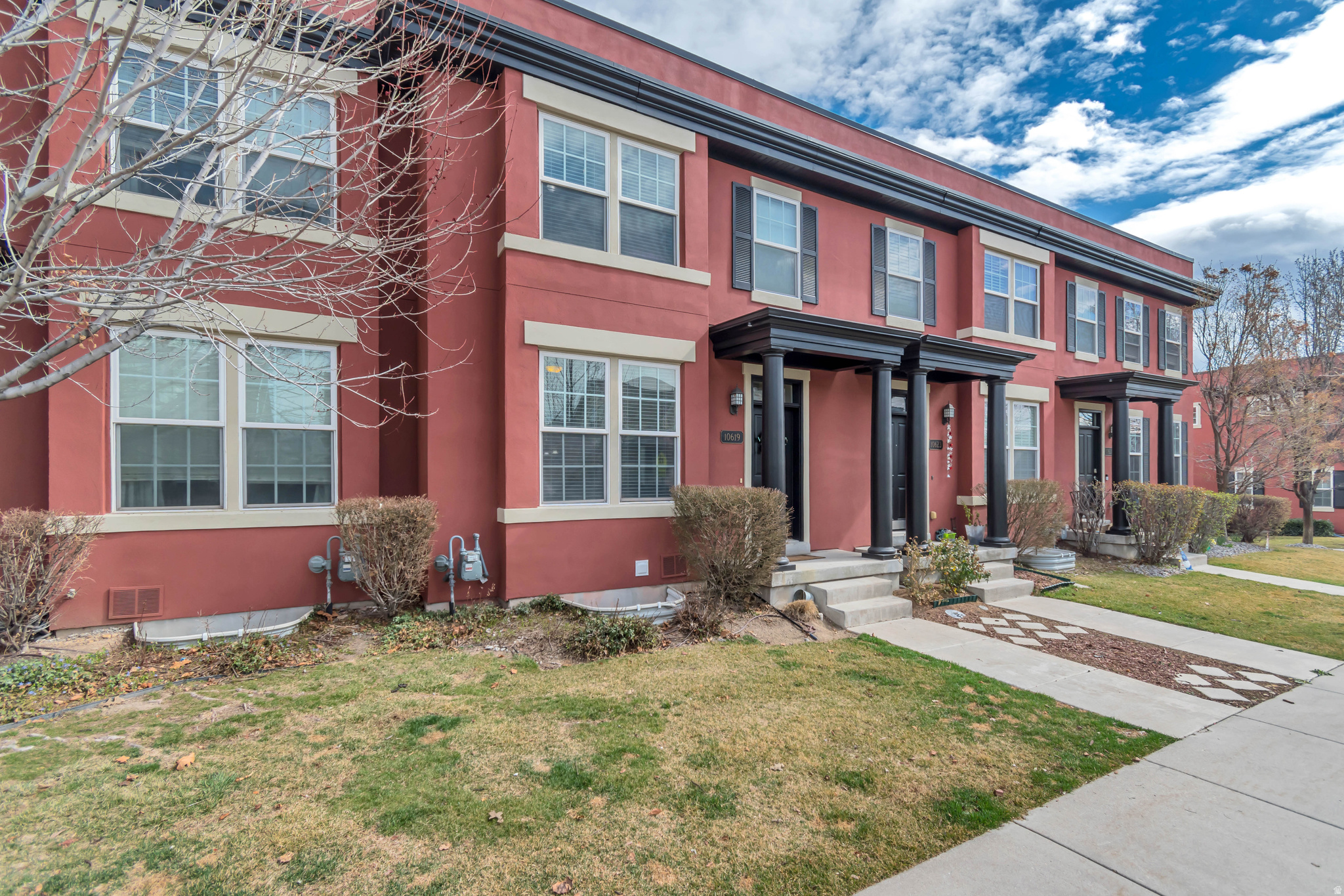 KENNECOTT - Residential