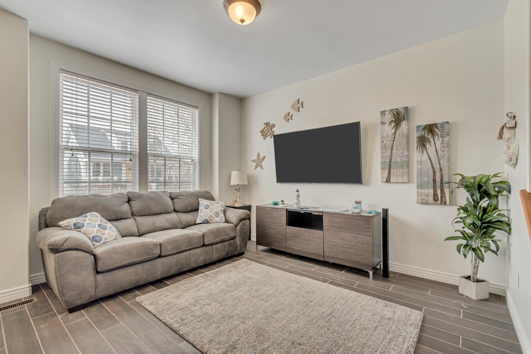 KENNECOTT - Residential