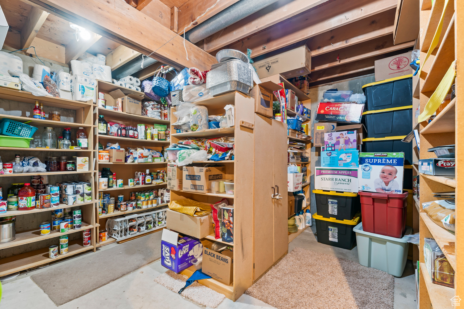 CEDAR HILLS - Residential