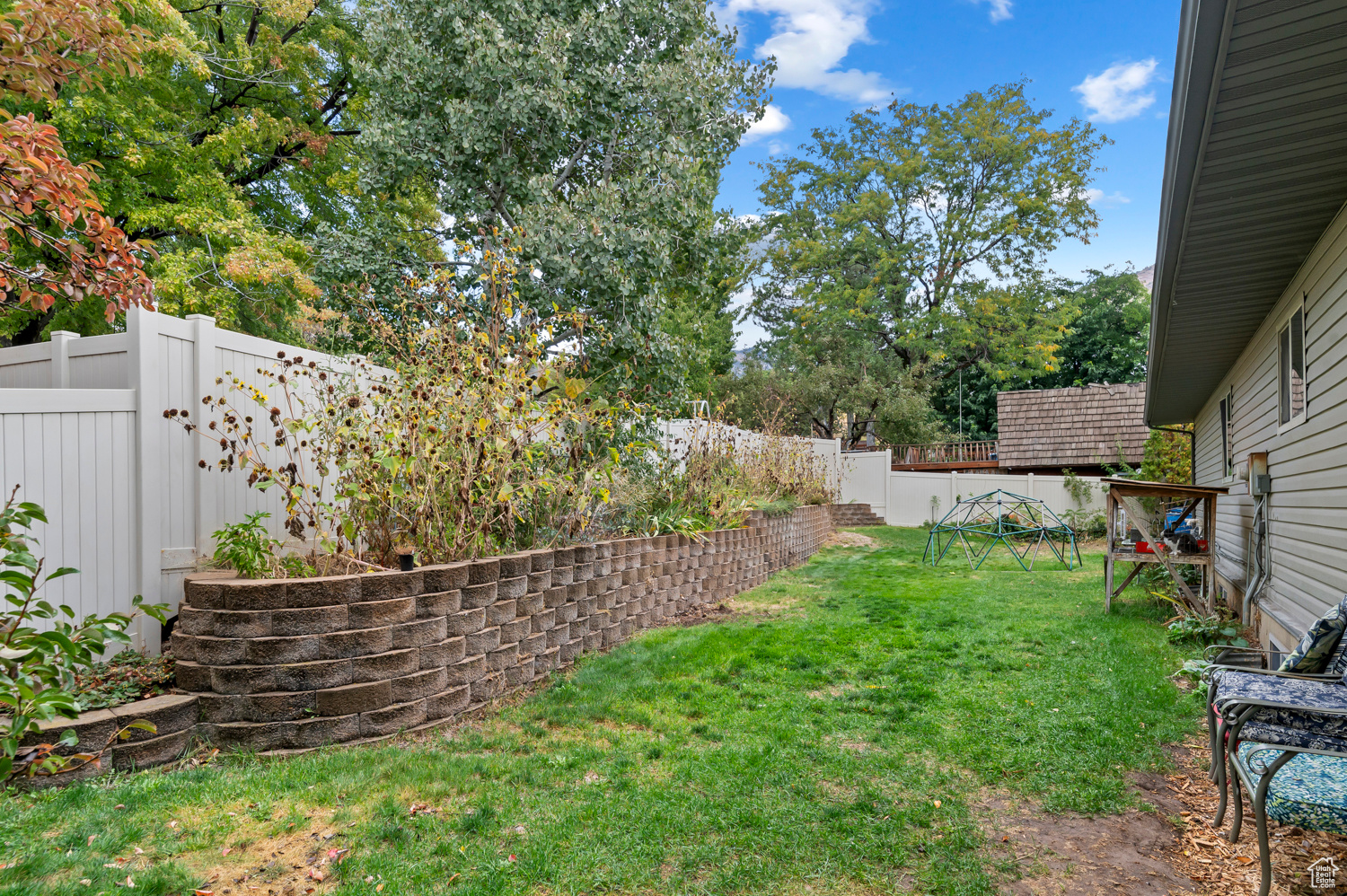 CEDAR HILLS - Residential